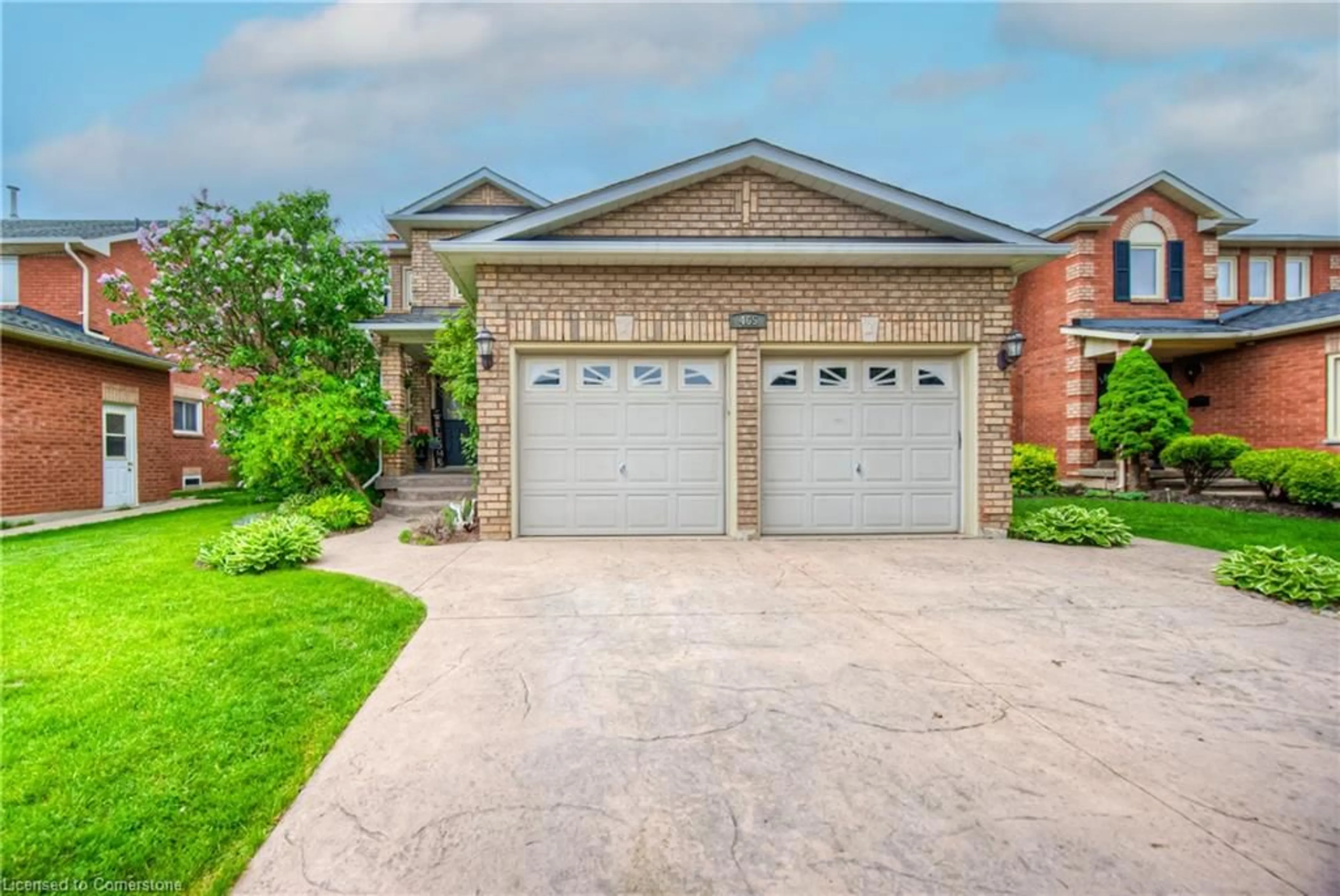 Home with brick exterior material, street for 465 Burnett Ave, Cambridge Ontario N1T 1L3