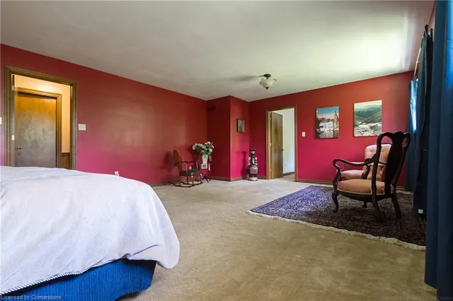 Additional property image - 637 Hiawatha Blvd