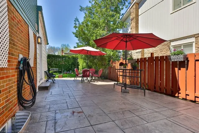 Additional property image - 35 Bowshelm Crt