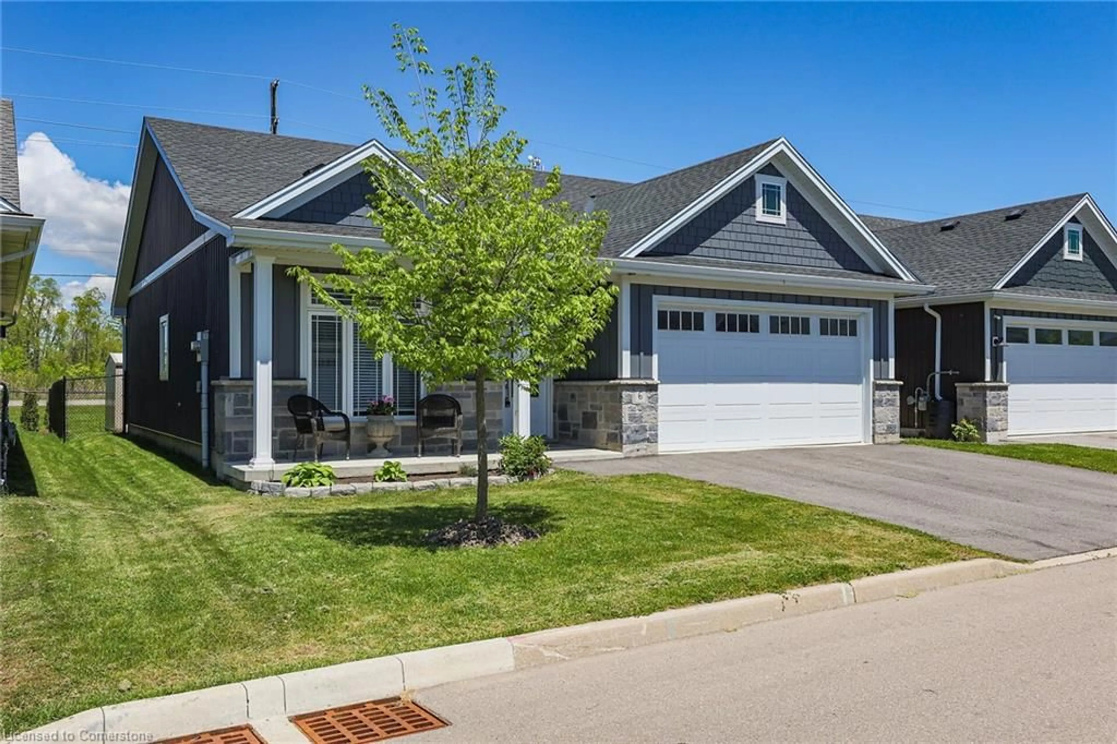 Home with vinyl exterior material, street for 740 Main St #6, Dunnville Ontario N1A 0B3
