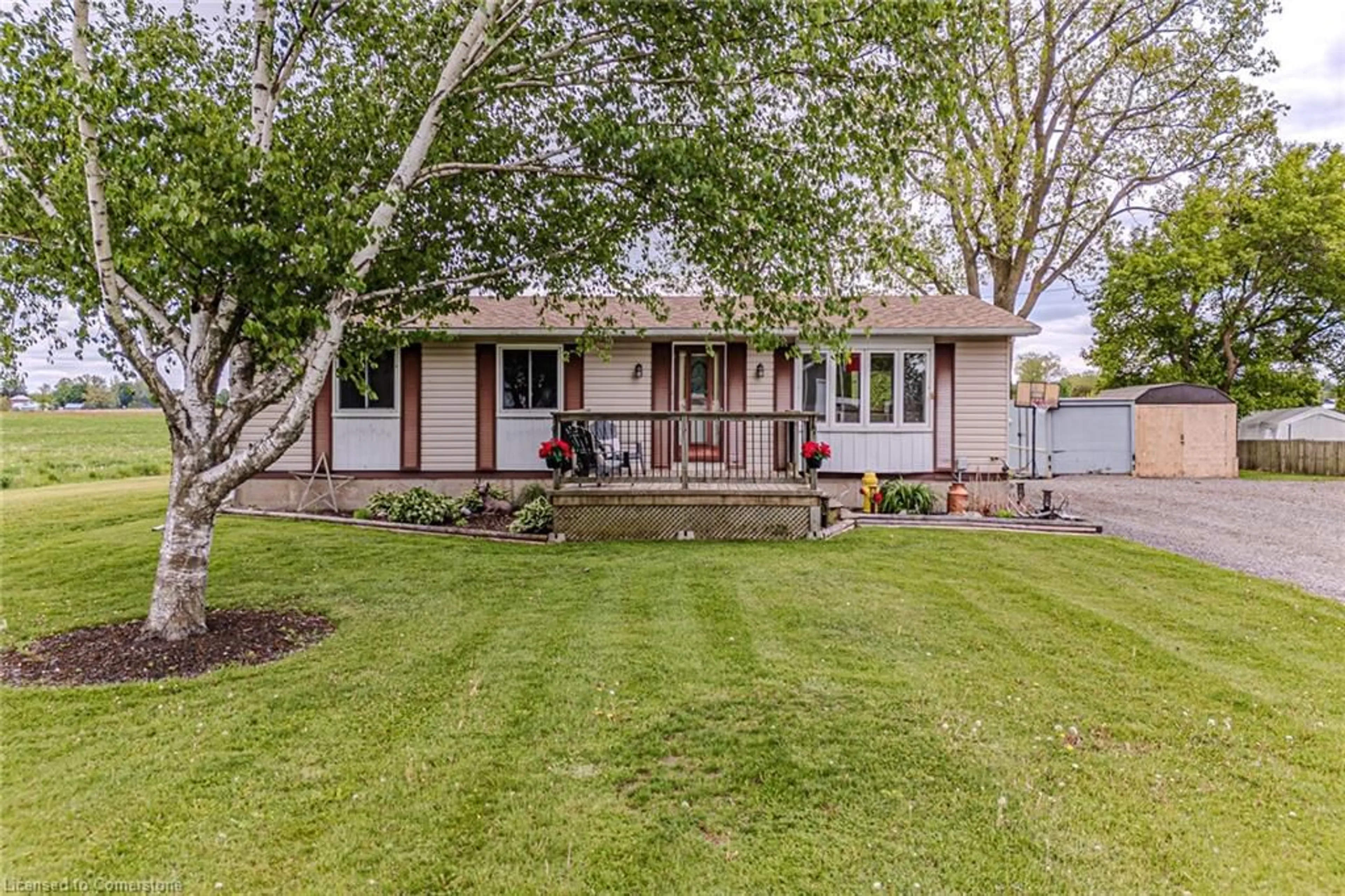 Home with vinyl exterior material, street for 294 Townline St, Norfolk County Ontario N0E 1P0