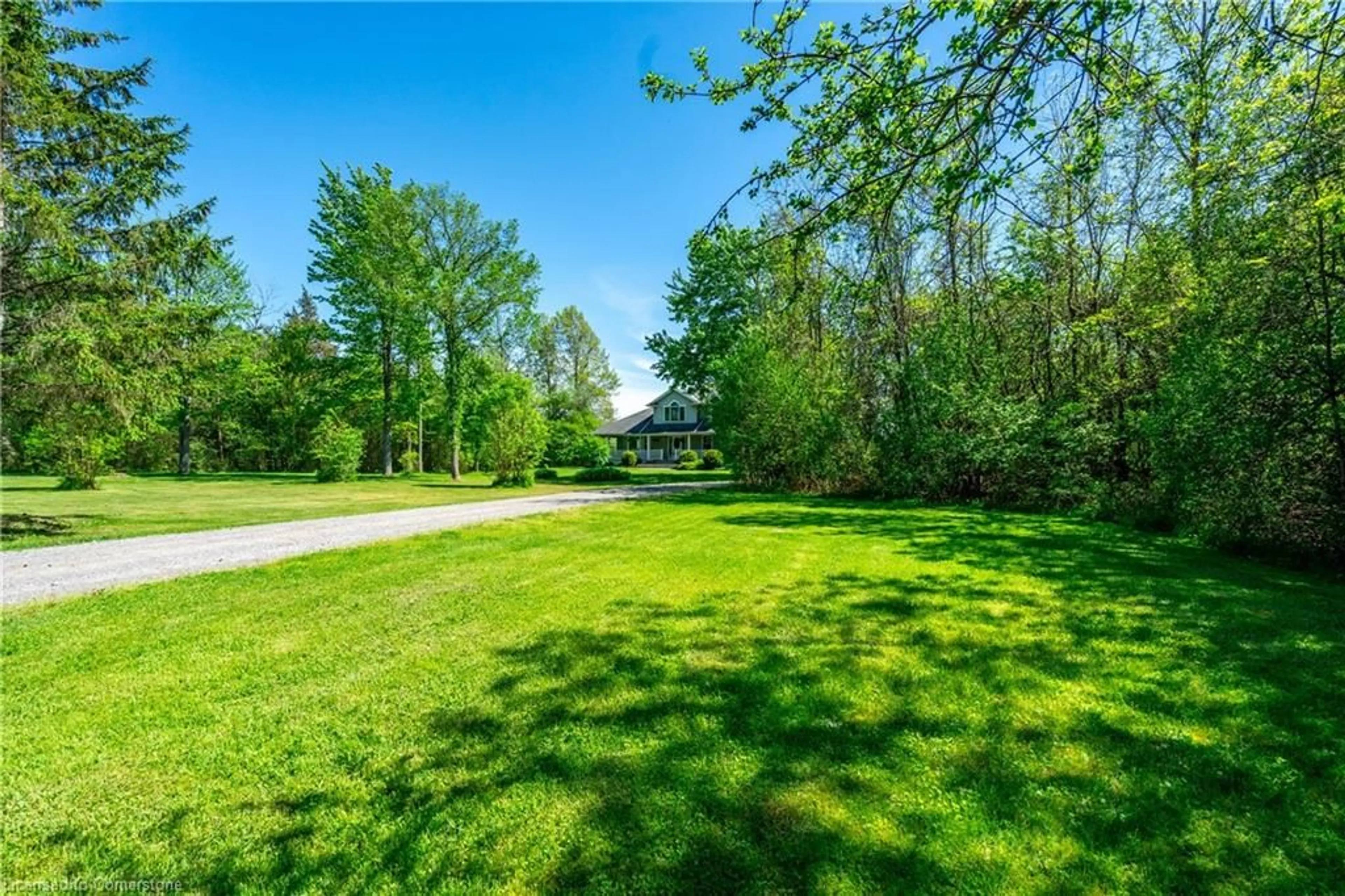 A pic from outside/outdoor area/front of a property/back of a property/a pic from drone, water/lake/river/ocean view for 2361 Townline Rd, Fort Erie Ontario L0S 1S0