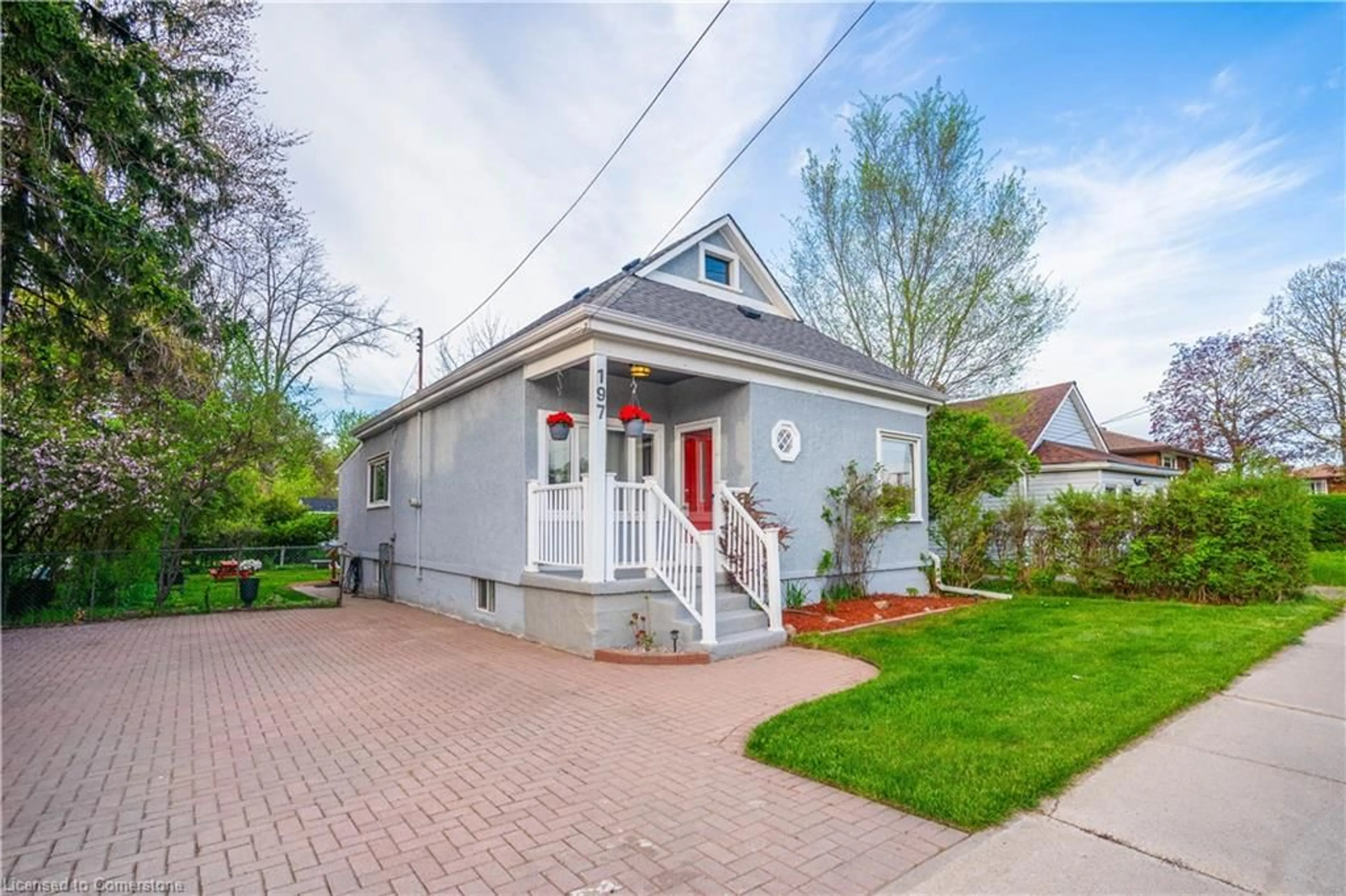Unknown for 197 Fennell Ave, Hamilton Ontario L9A 1S5