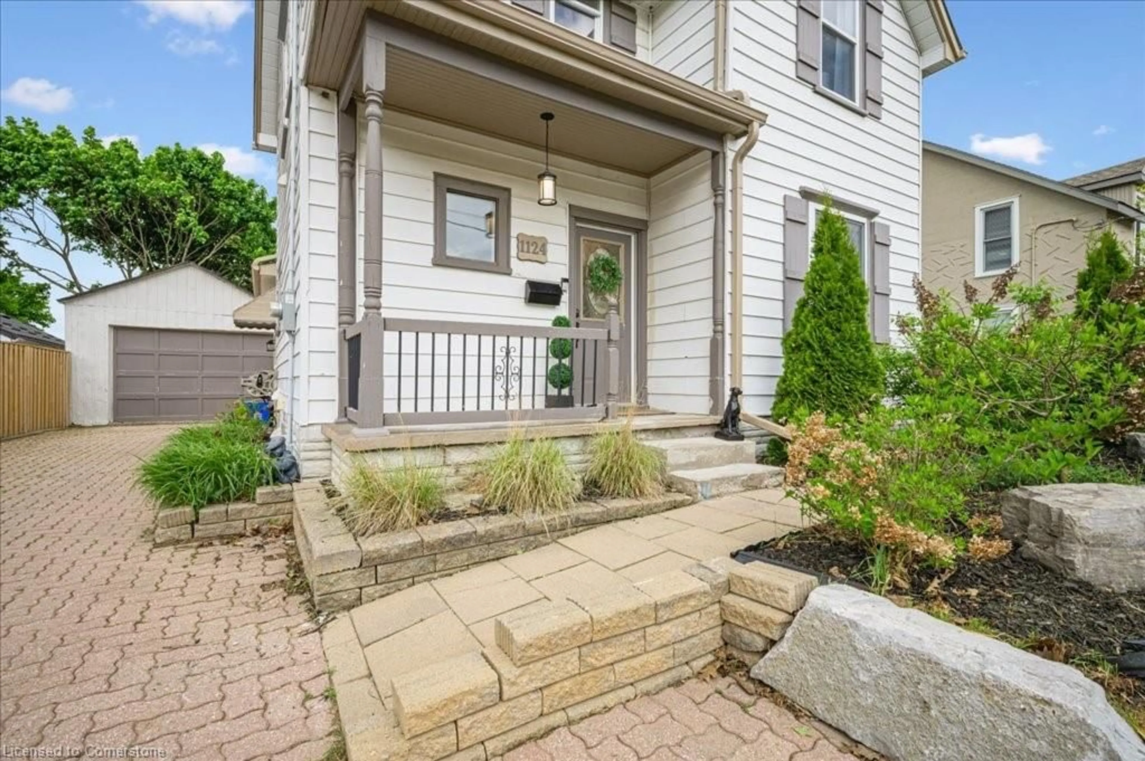 Unknown for 1124 Queenston Rd, Cambridge Ontario N3H 3K9