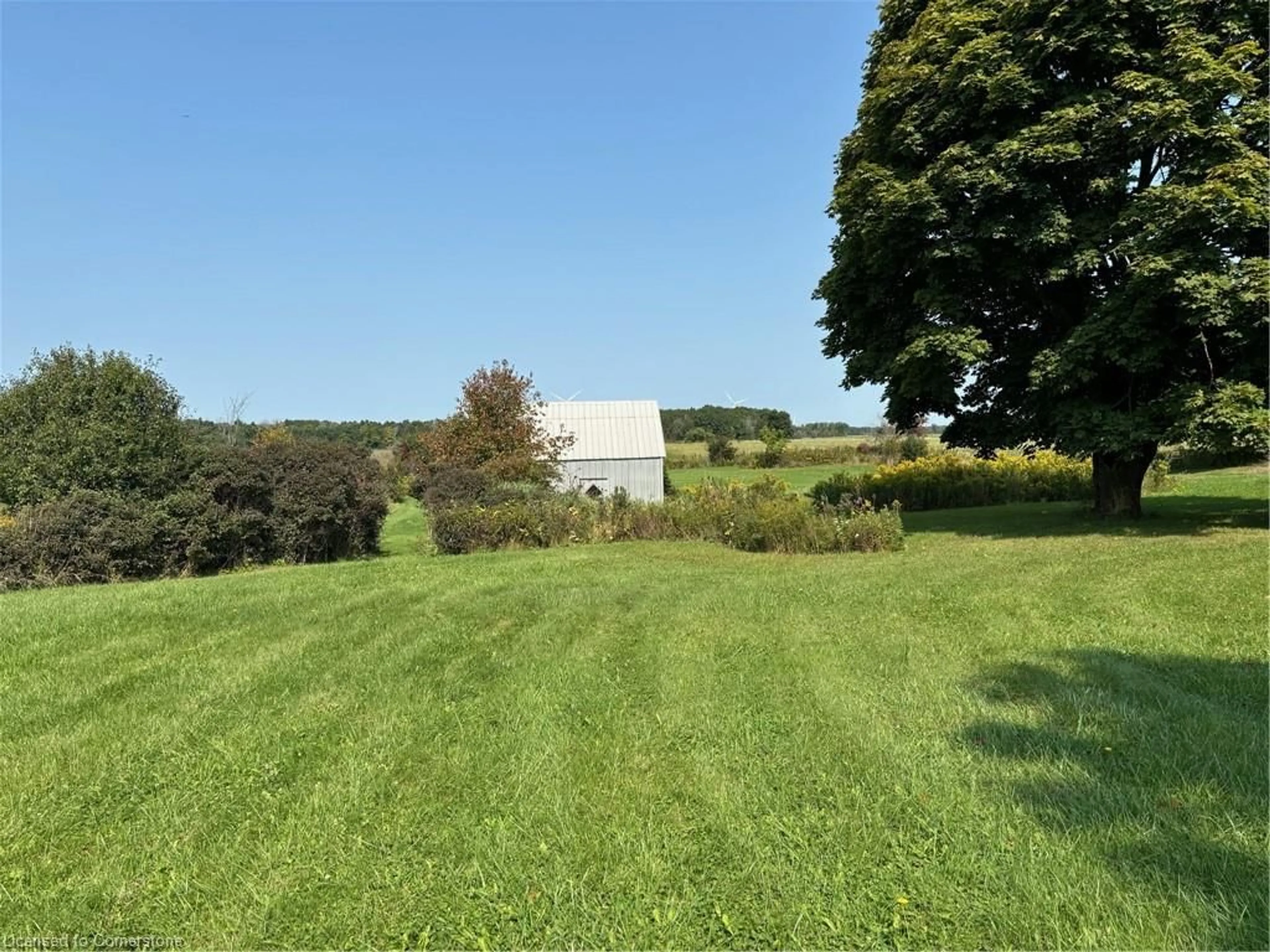 A pic from outside/outdoor area/front of a property/back of a property/a pic from drone, unknown for 5495 Rainham Rd, Dunnville Ontario N1A 2W8