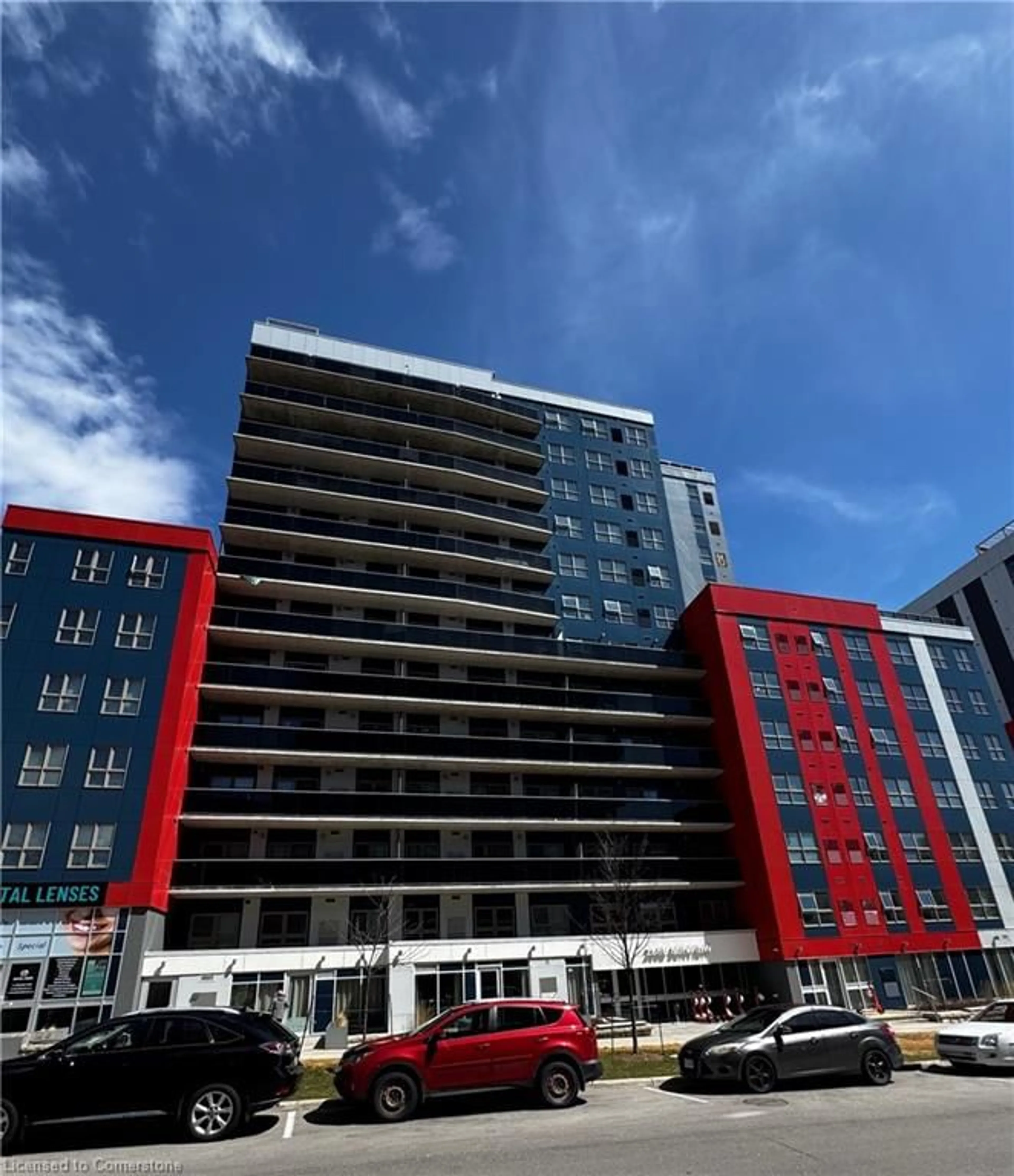 A pic from outside/outdoor area/front of a property/back of a property/a pic from drone, building for 258B Sunview St #2122, Waterloo Ontario N2L 0H7
