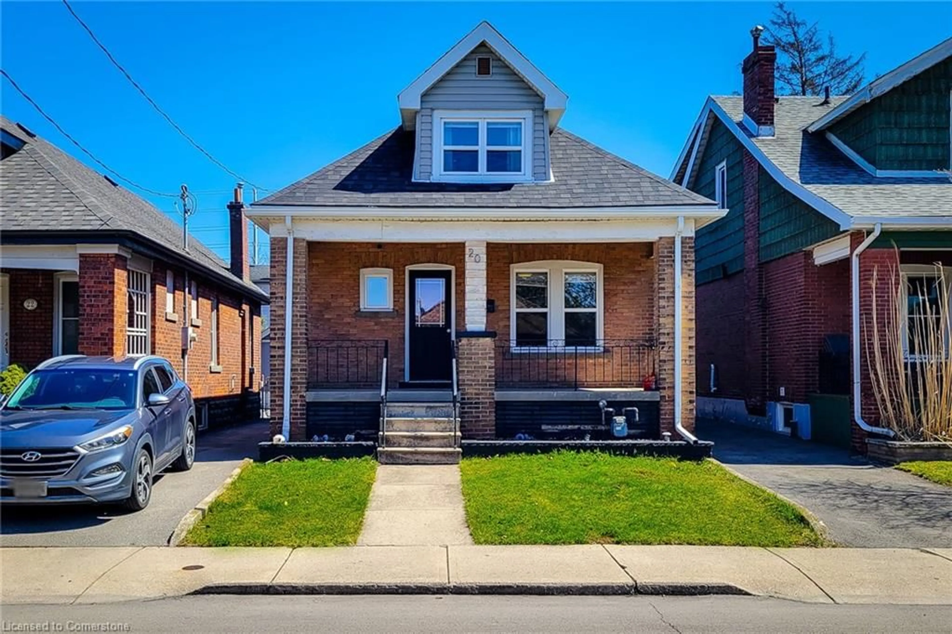 Home with brick exterior material, street for 20 Connaught Ave, Hamilton Ontario L8L 6Y7