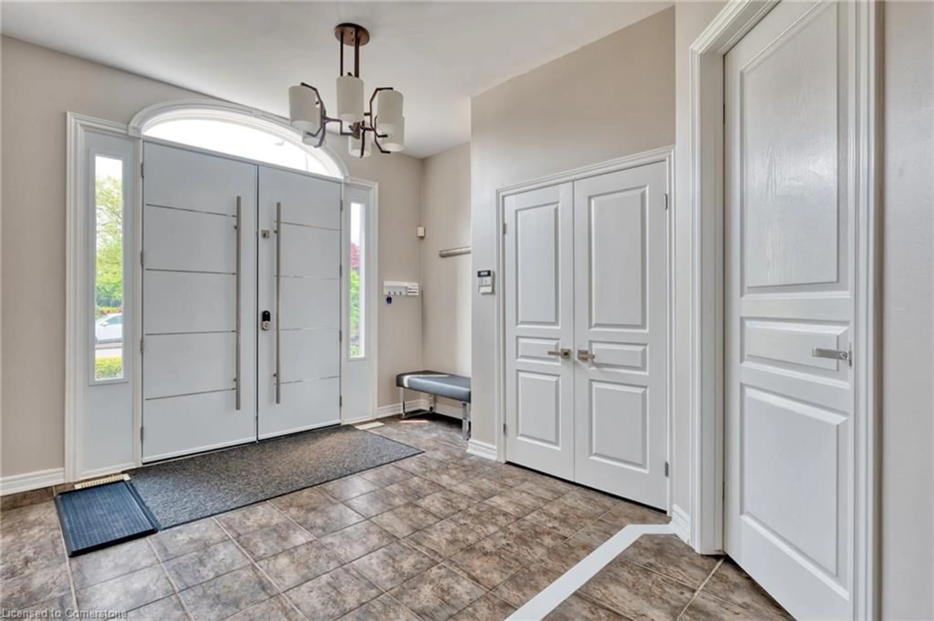 Indoor entryway for 63 Holkham Ave, Ancaster Ontario L9K 1N9