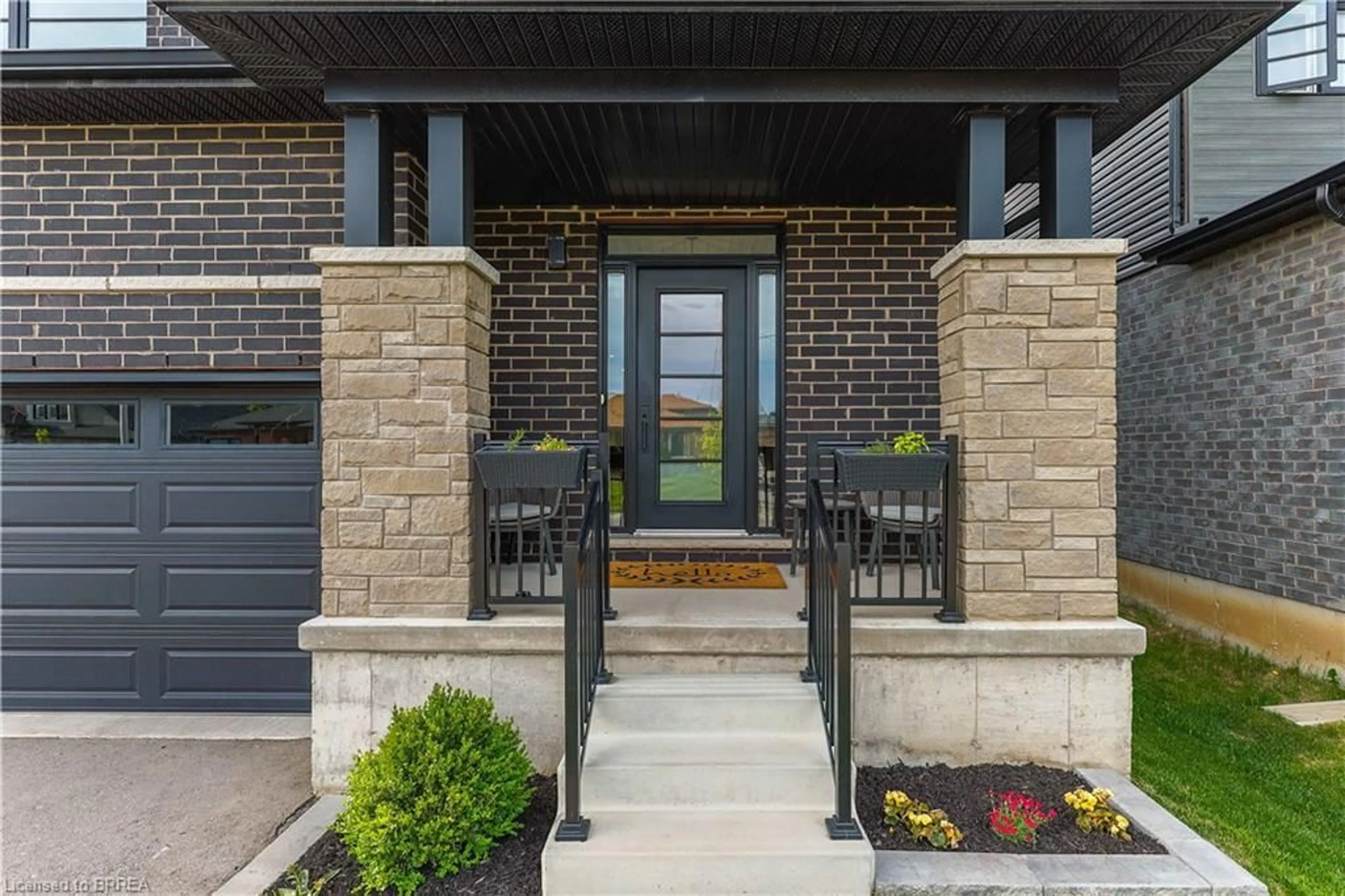 Home with brick exterior material, street for 20 Cumberland St, Brantford Ontario N3S 7M5