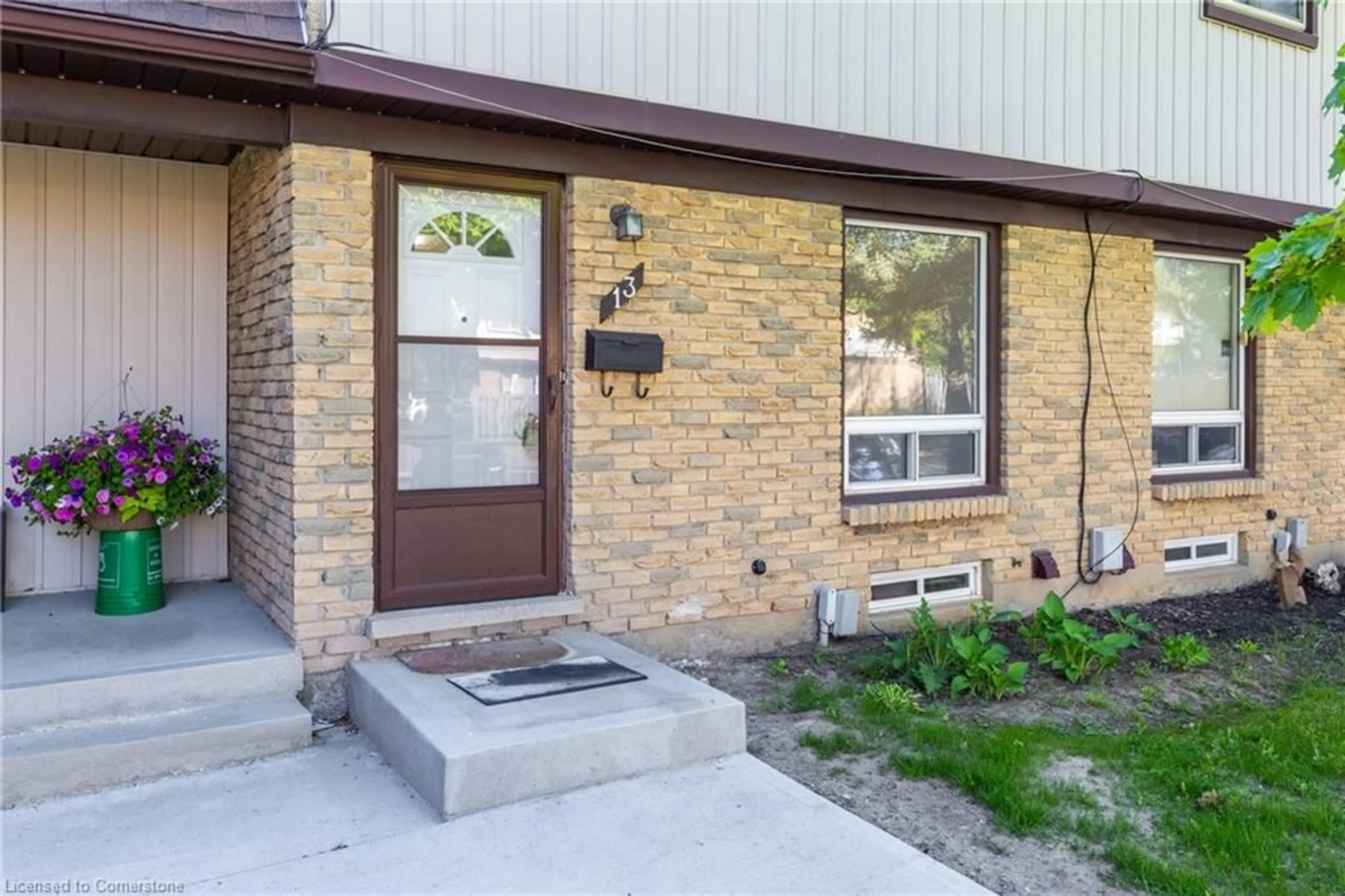 Home with brick exterior material, street for 210 Glamis Rd #13, Cambridge Ontario N1R 6L3