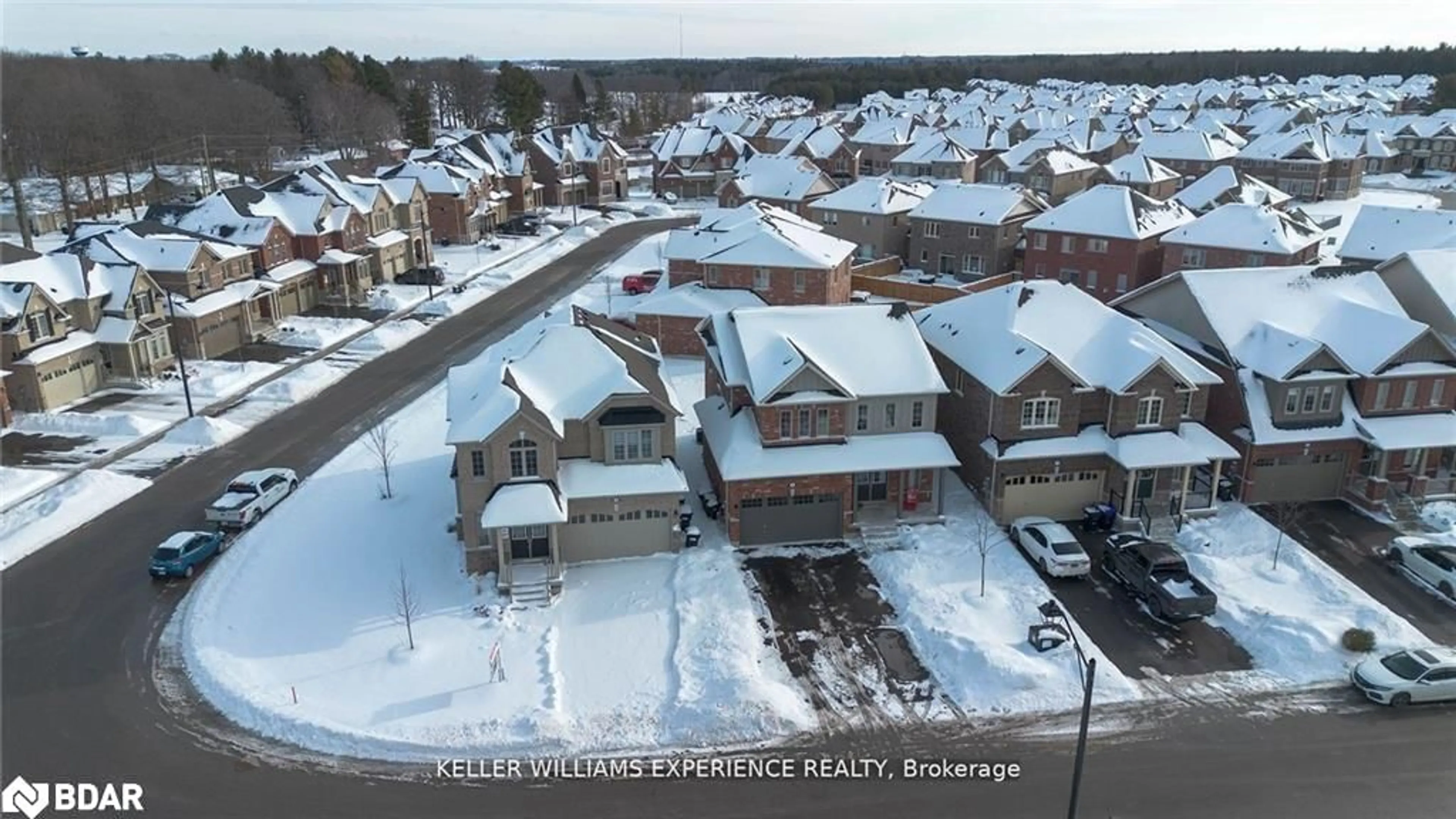 A pic from outside/outdoor area/front of a property/back of a property/a pic from drone, street for 26 Sanford Circle, Minesing Ontario L9X 2A8