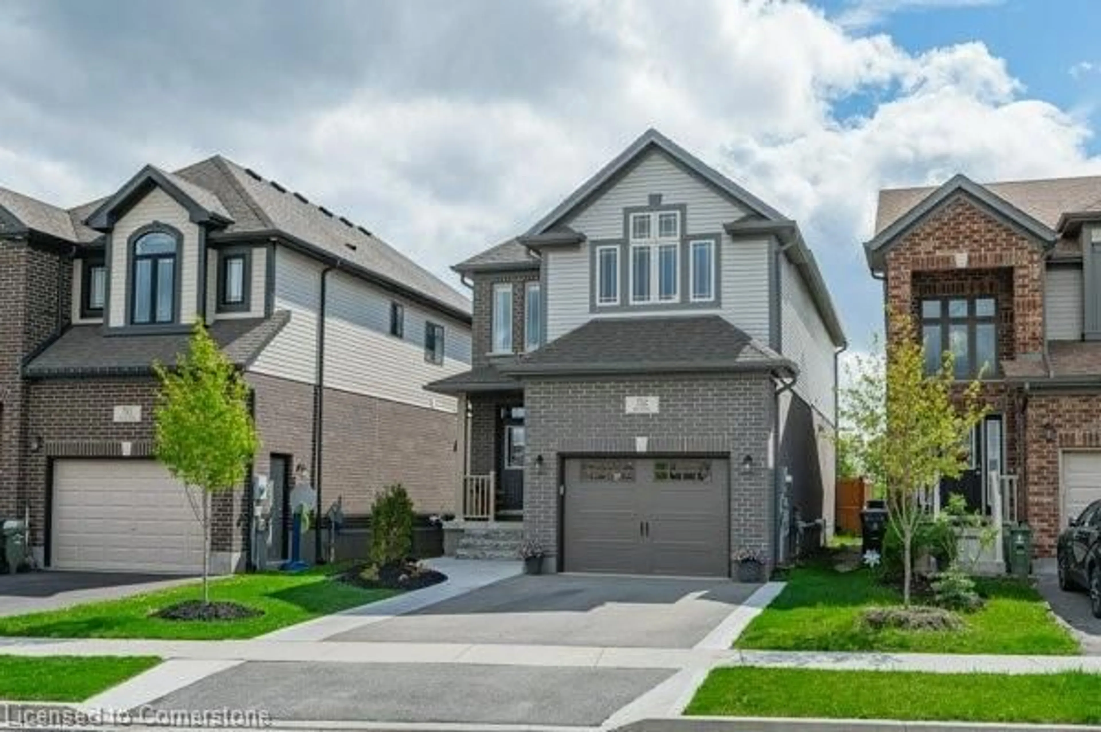 Unknown for 52 Keating St, Guelph Ontario N1E 0S1