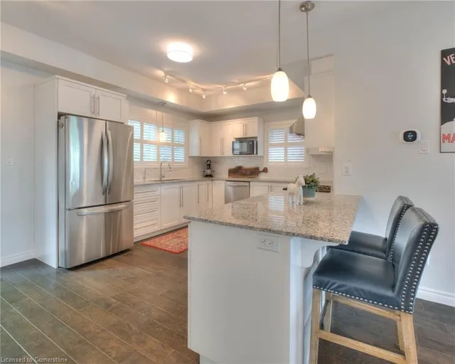 Additional property image - 348 Louisa St