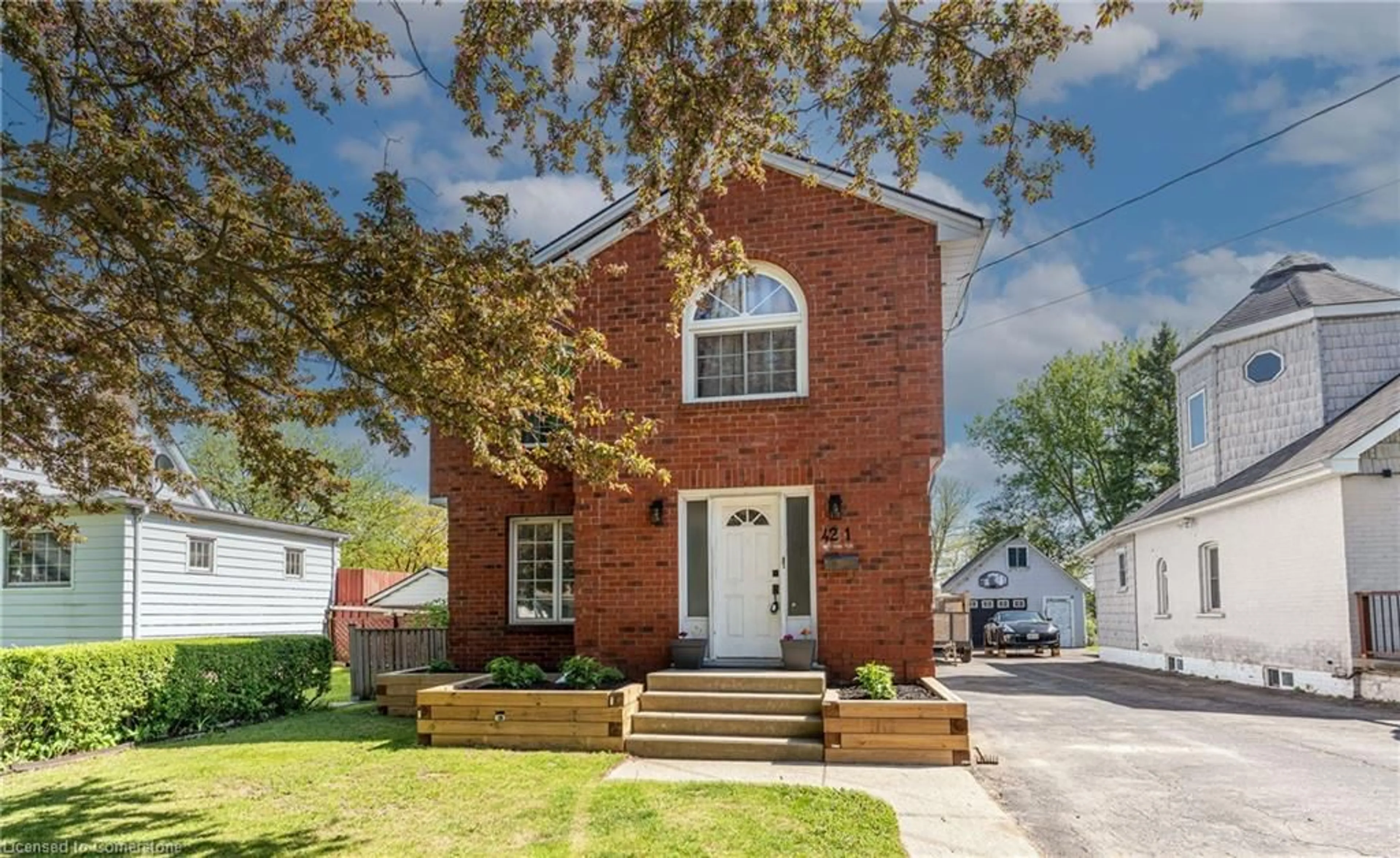 Home with brick exterior material, street for 421 Nelson St, Brantford Ontario N3S 4G1