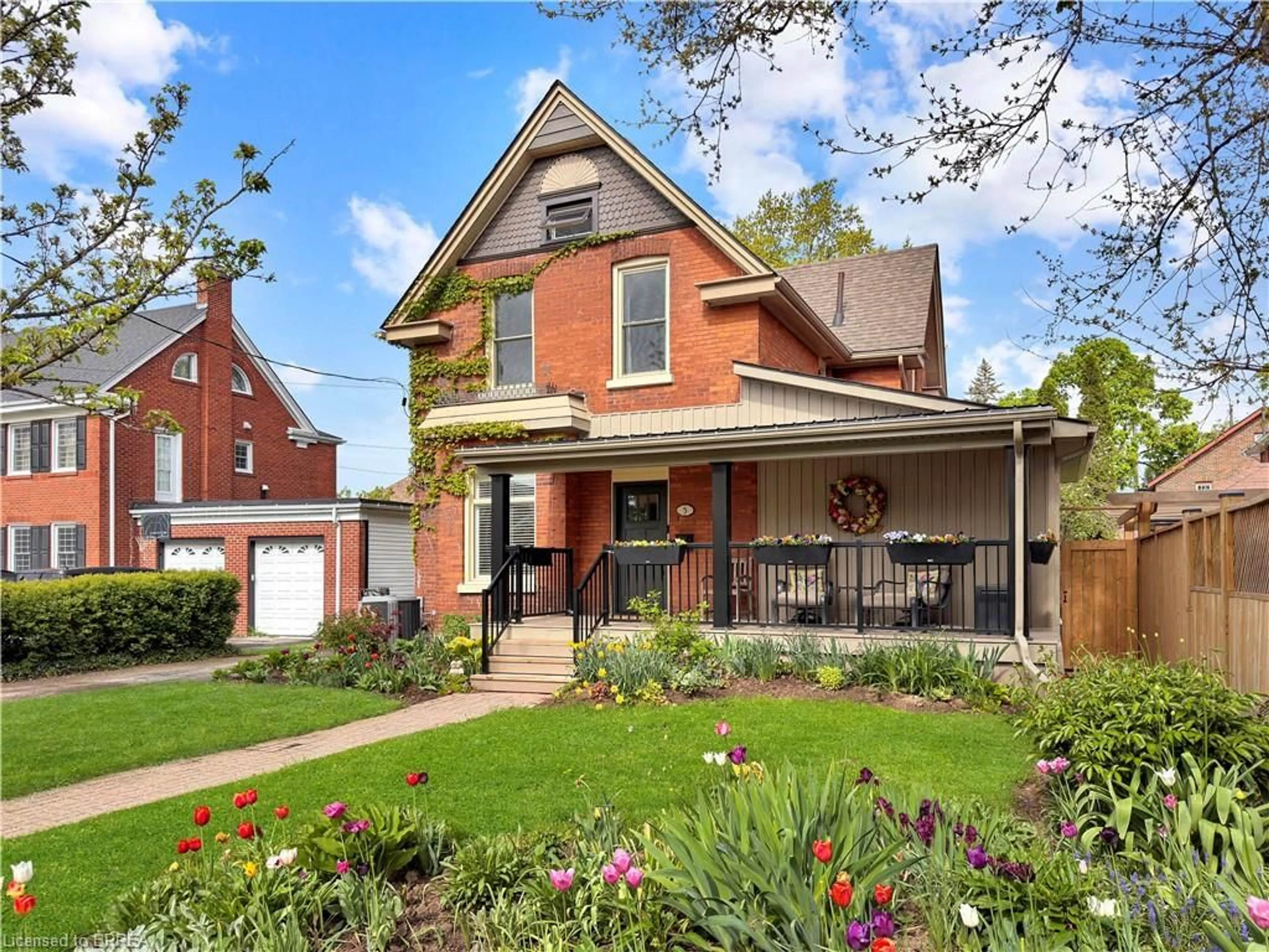 Home with brick exterior material, street for 5 Hawarden Ave, Brantford Ontario N3T 4H2