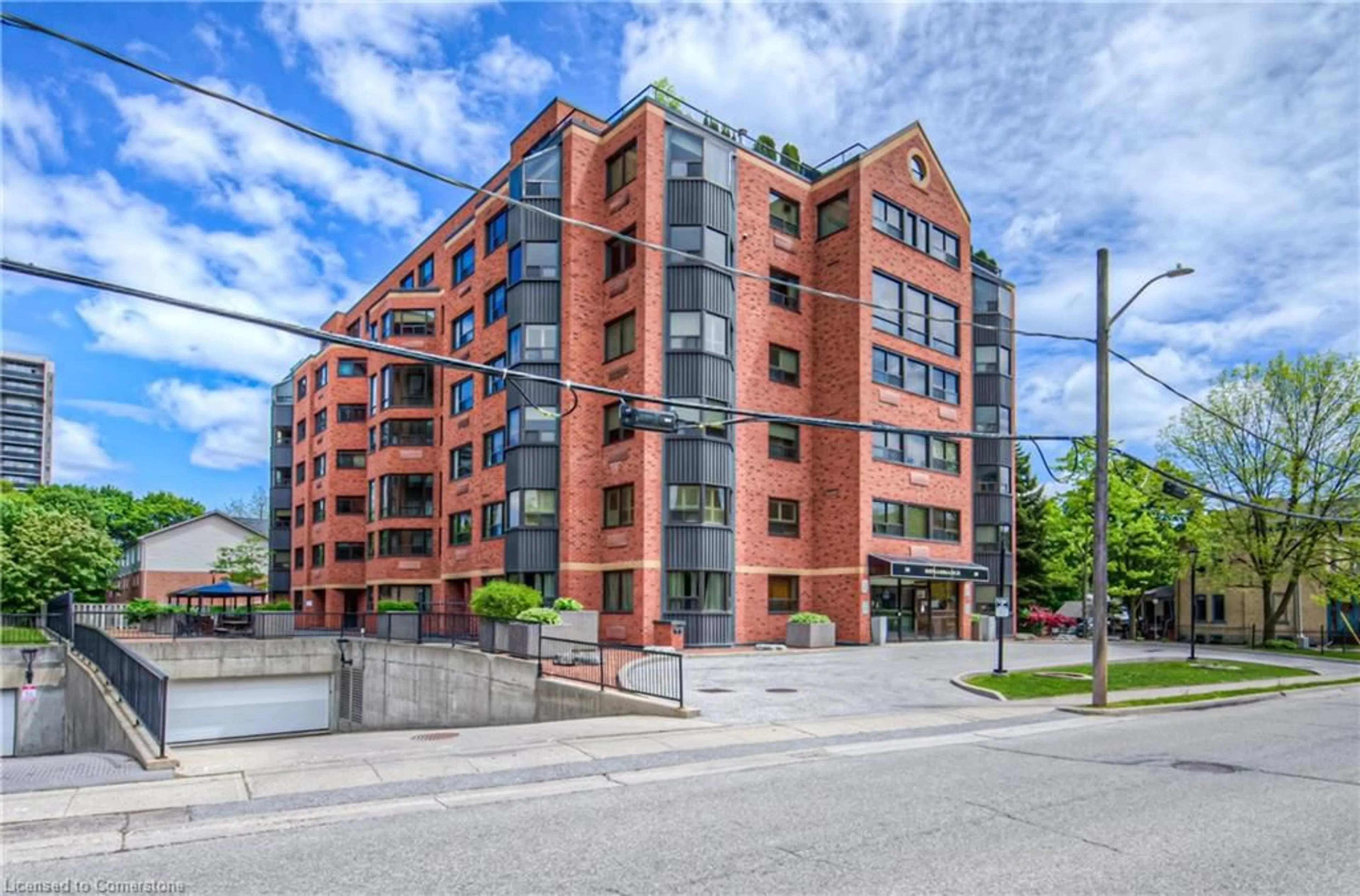 Unknown for 20 Ellen St #305, Kitchener Ontario N2H 6R7