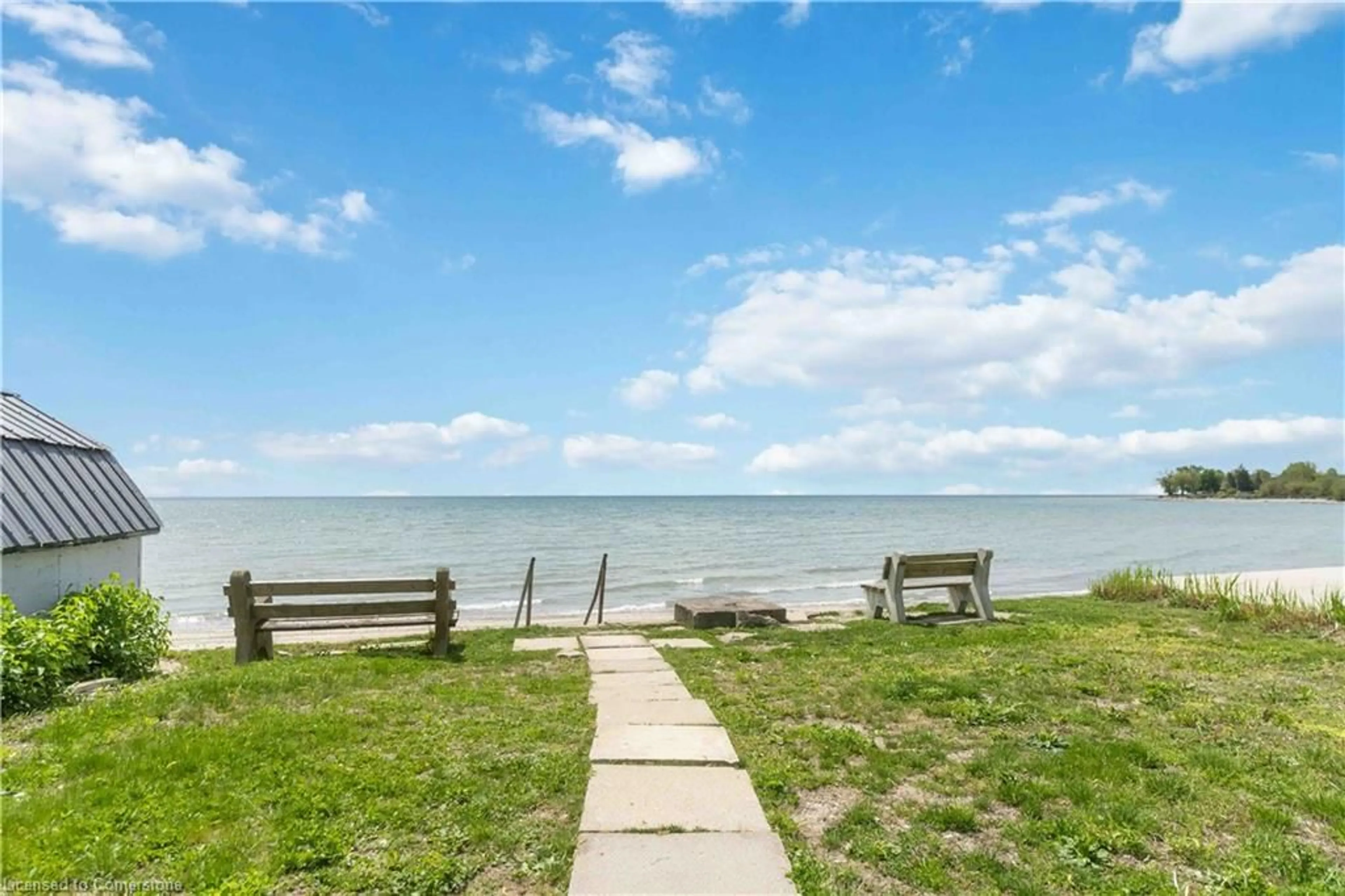 Patio, water/lake/river/ocean view for 11110 Desiree St, Wainfleet Ontario L0S 1V0