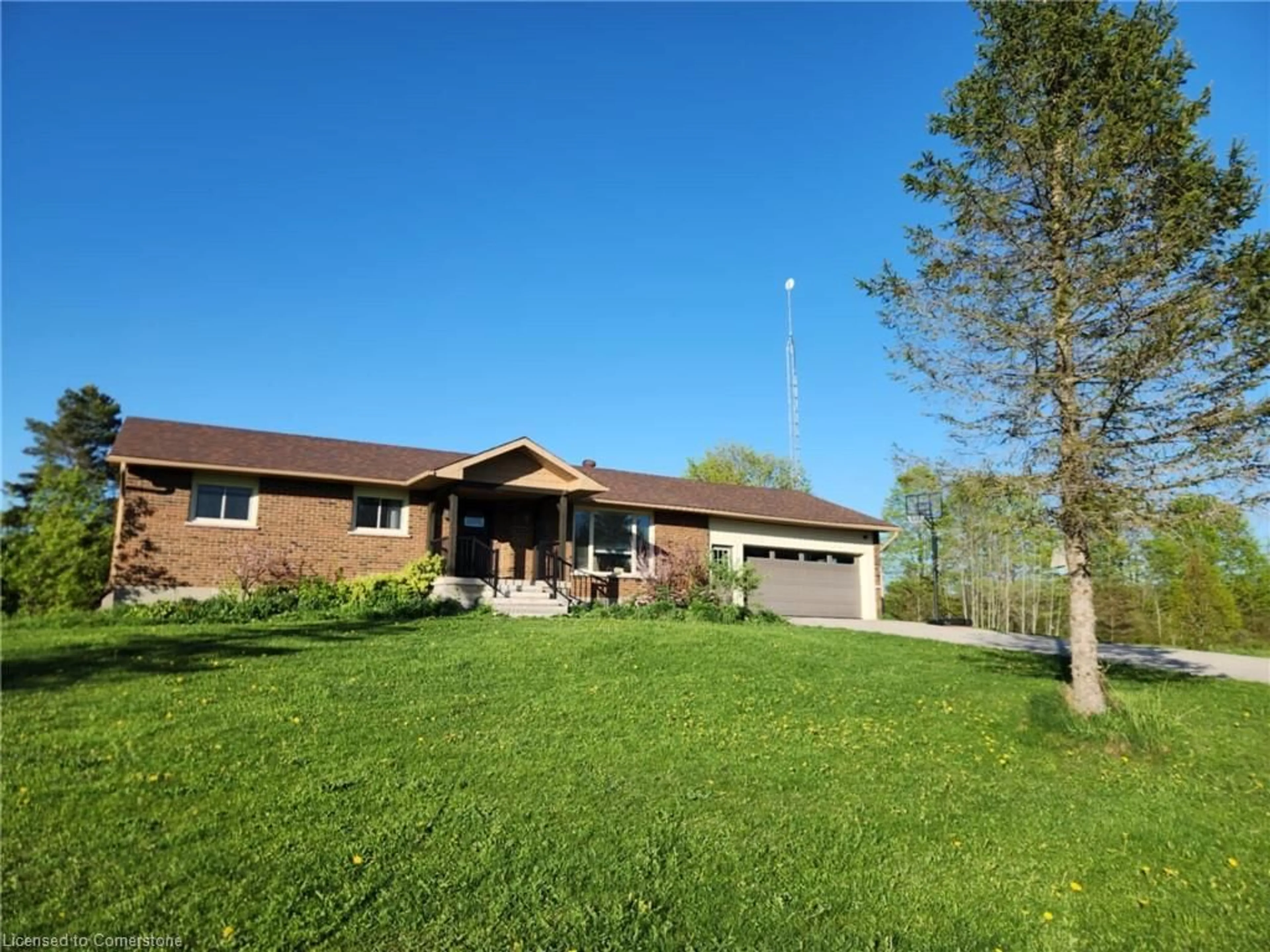 A pic from outside/outdoor area/front of a property/back of a property/a pic from drone, unknown for 580330 Sideroad 60 Side Road, Chatsworth Ontario N0H 1C0