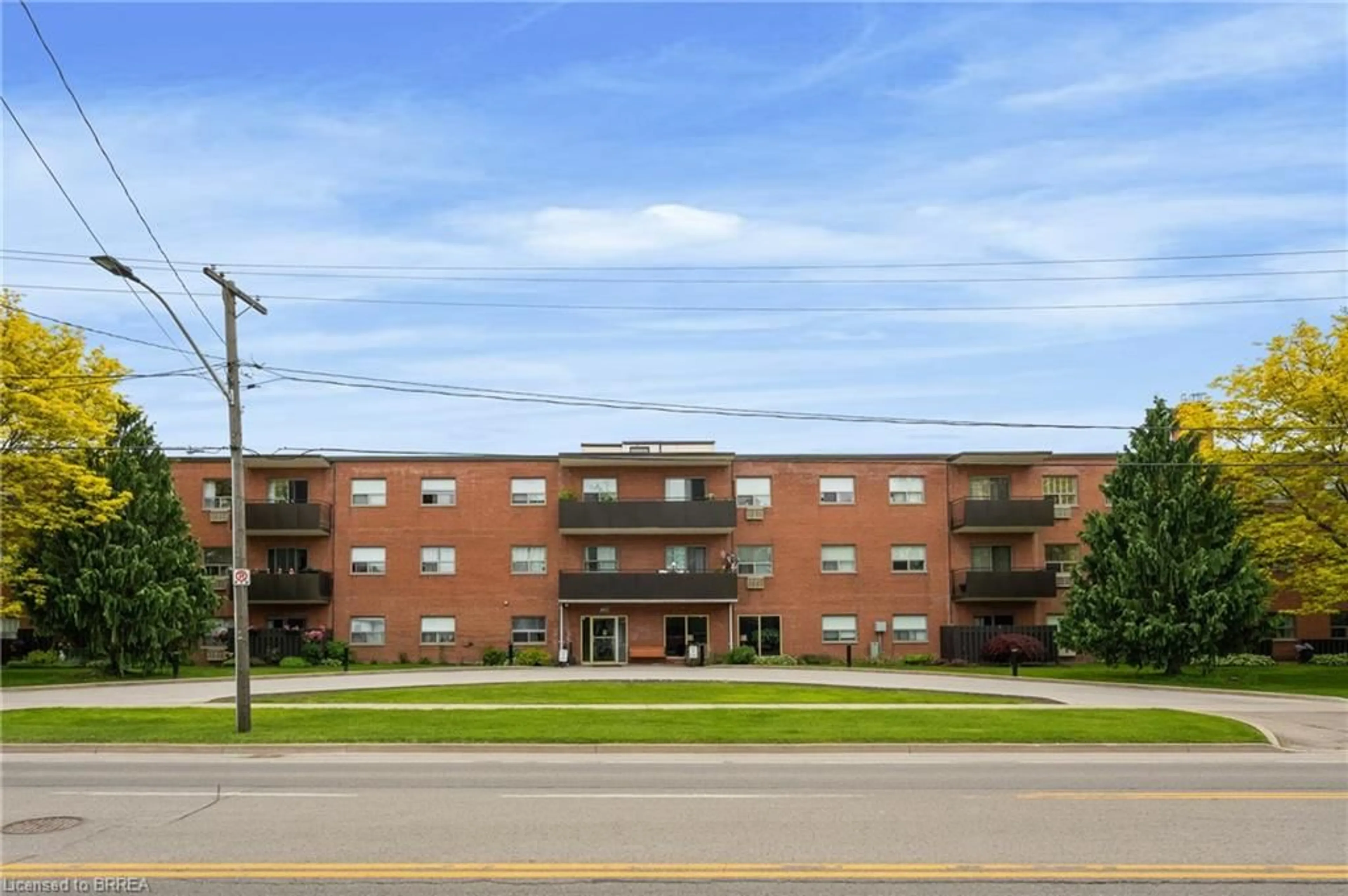 Unknown for 485 Thorold Rd #323, Welland Ontario L3C 3X1