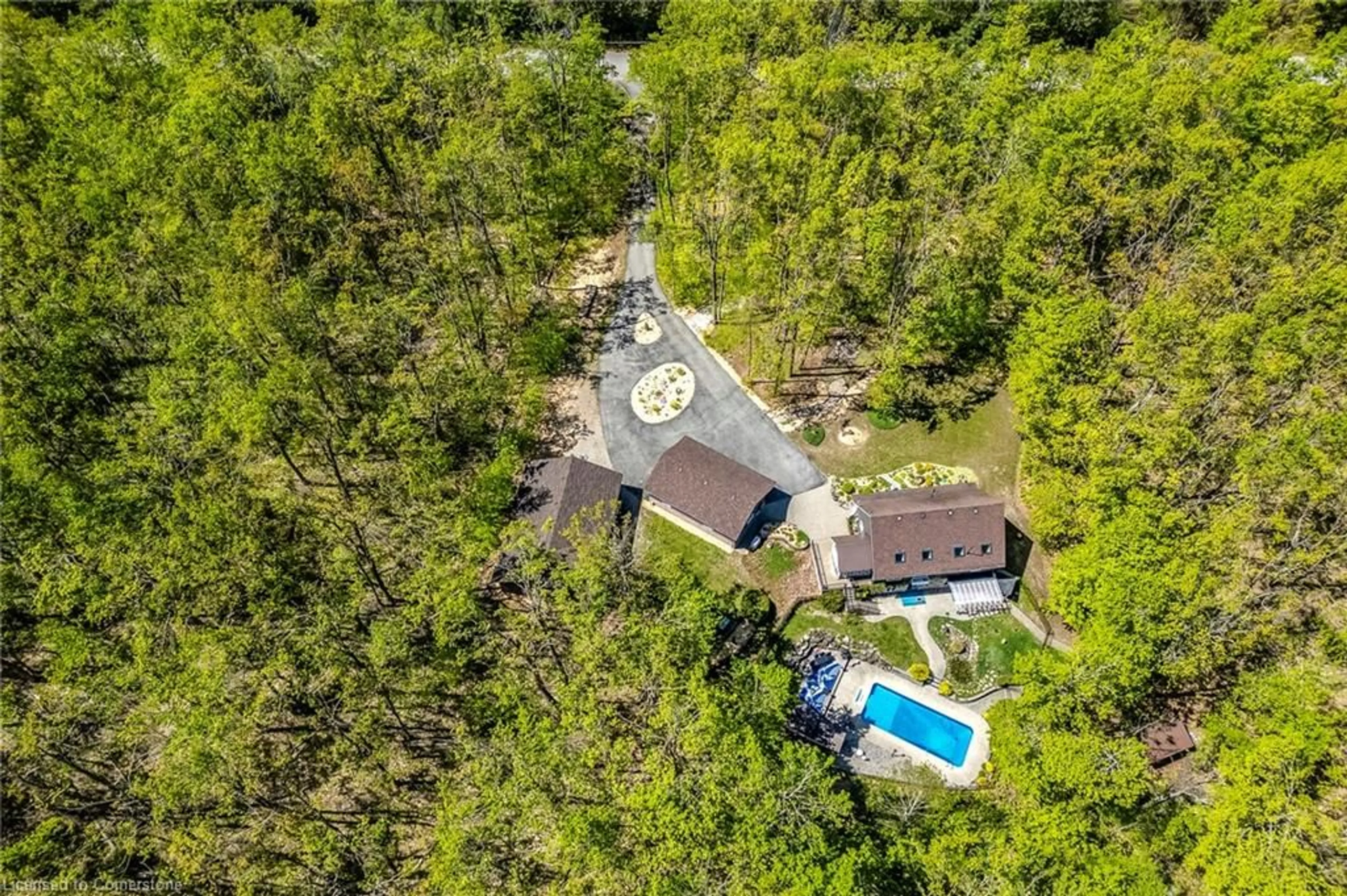 A pic from outside/outdoor area/front of a property/back of a property/a pic from drone, unknown for 691 Mt St Louis Road Rd, Hillsdale Ontario L0L 1V0