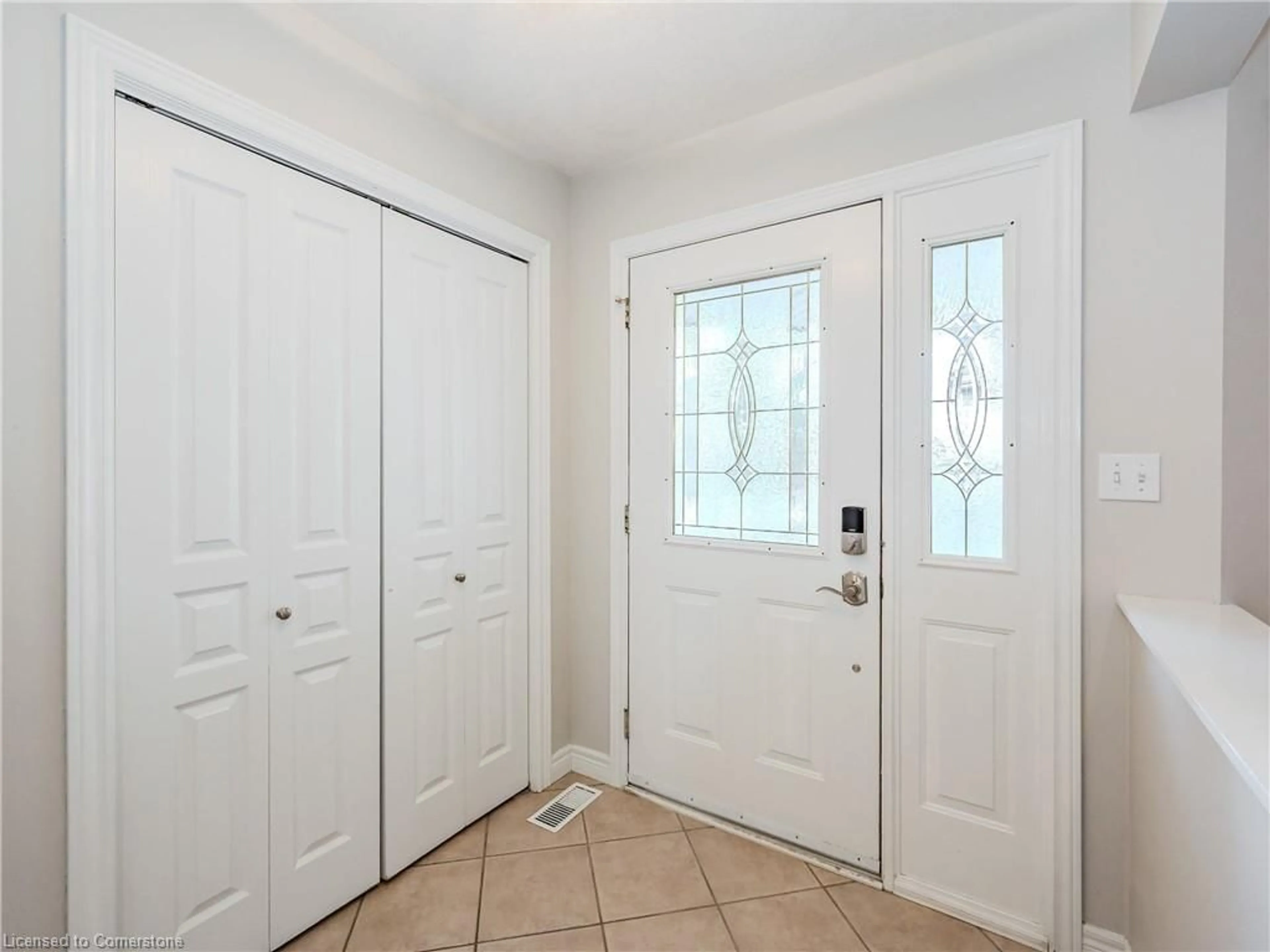 Indoor entryway for 3 Gibbs Cres, Guelph Ontario N1G 5B6