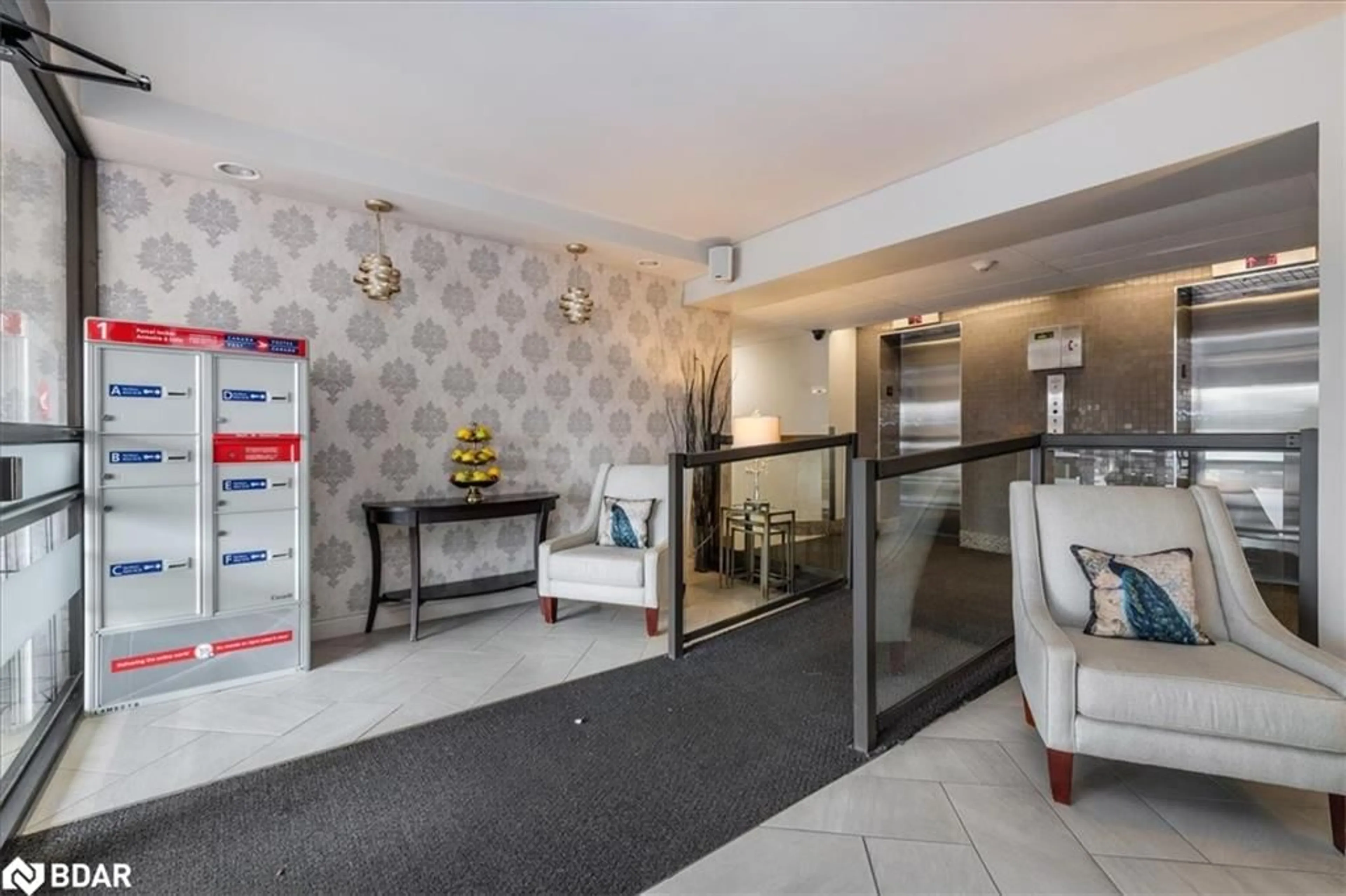 Lobby for 414 Blake St #103, Barrie Ontario L4M 5J7