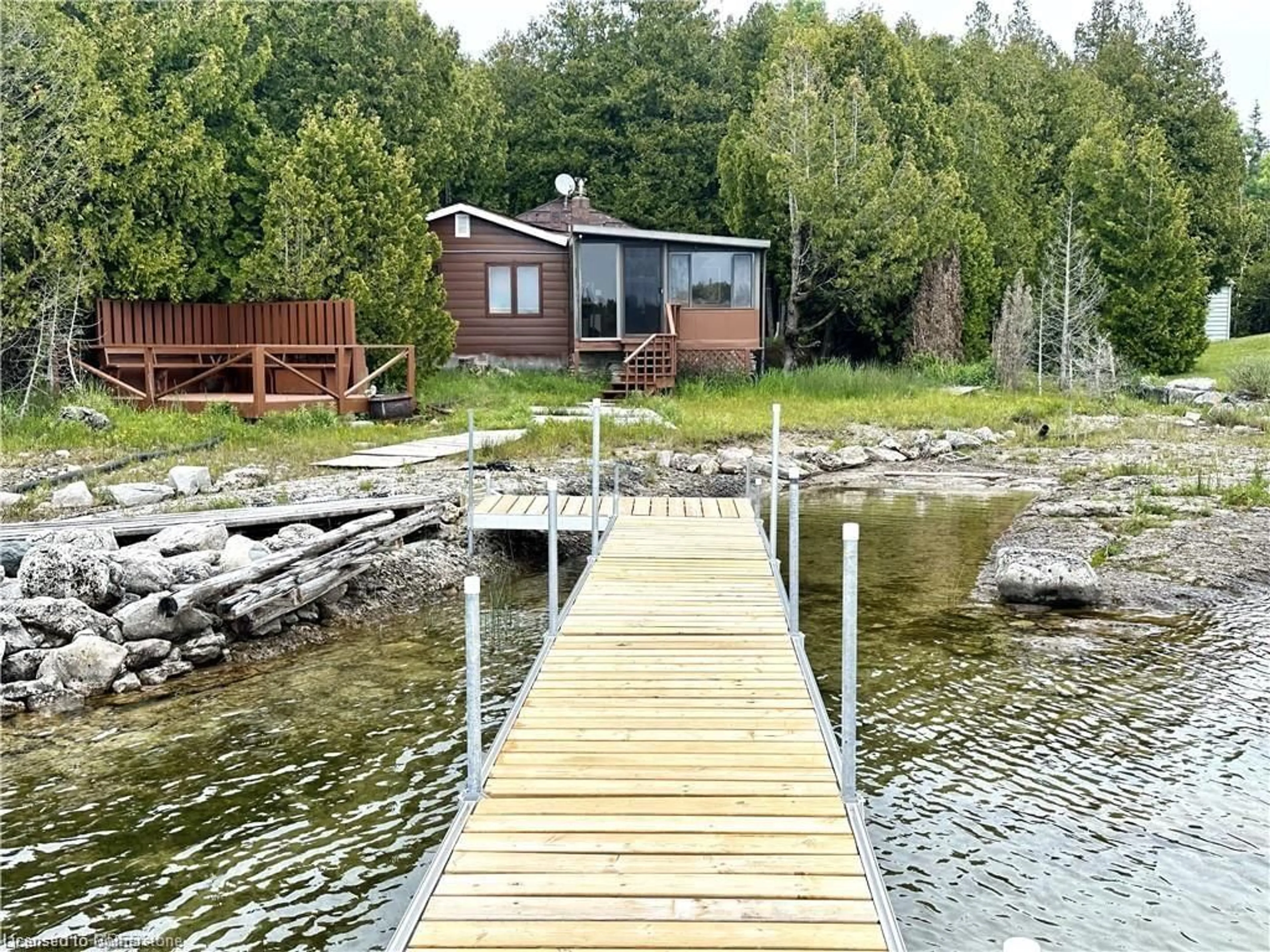 Unknown for 85 Simpson Ave, Tobermory Ontario N0H 2R0