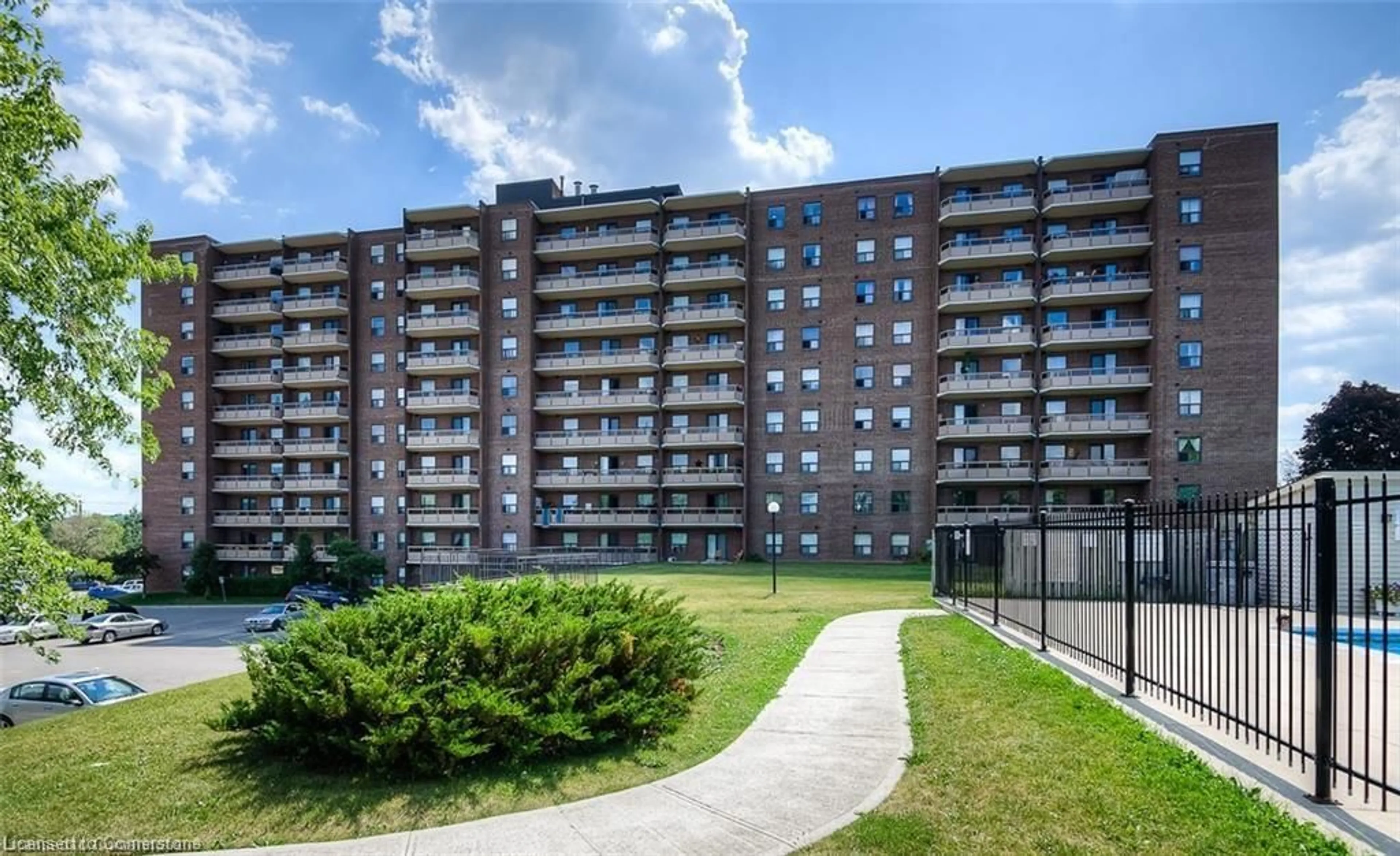 Unknown for 1100 Courtland Ave #211, Kitchener Ontario N2C 2H9