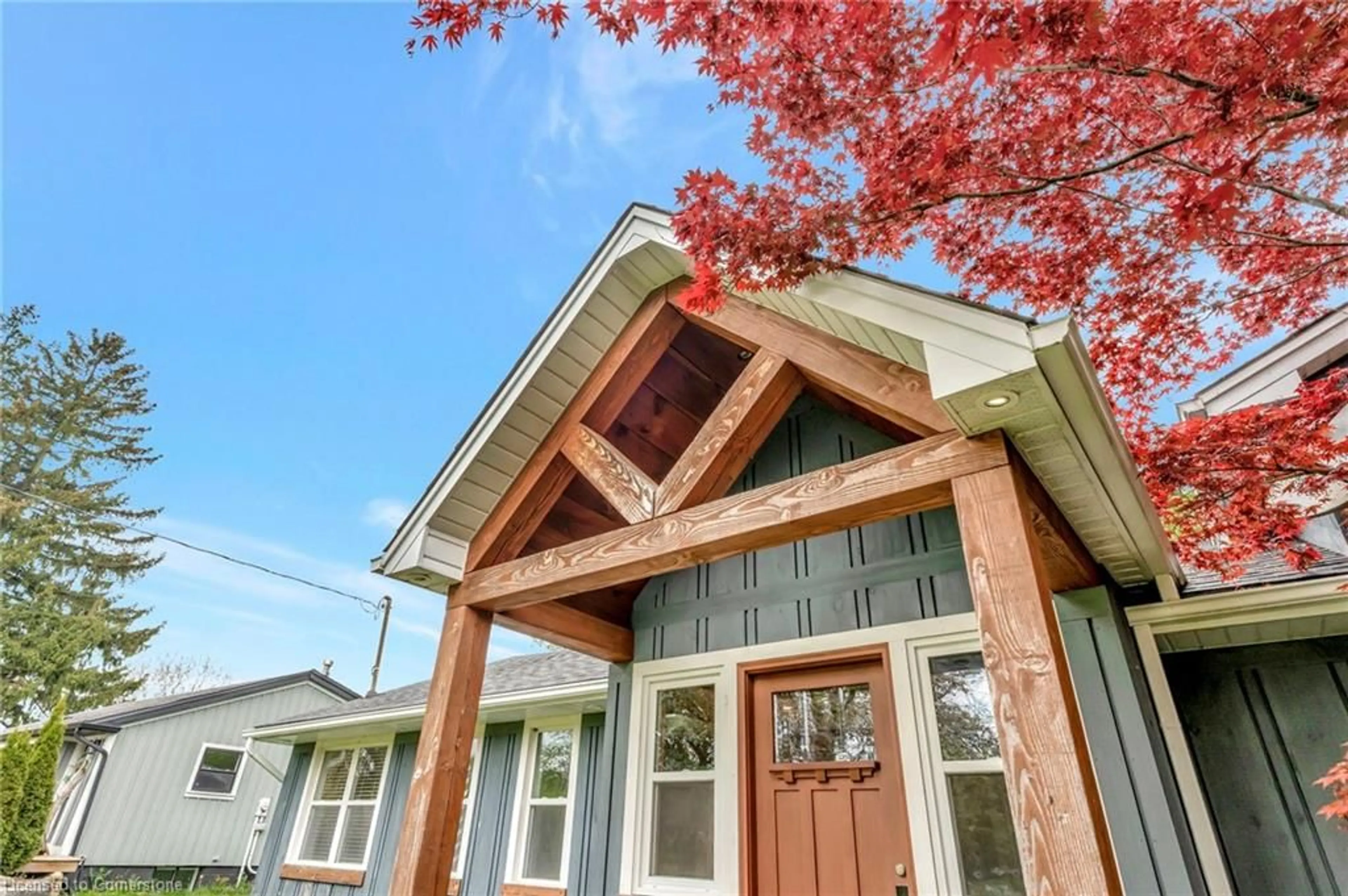 Home with vinyl exterior material, street for 1511 Old Hwy 99, Hamilton Ontario L9H 5E3