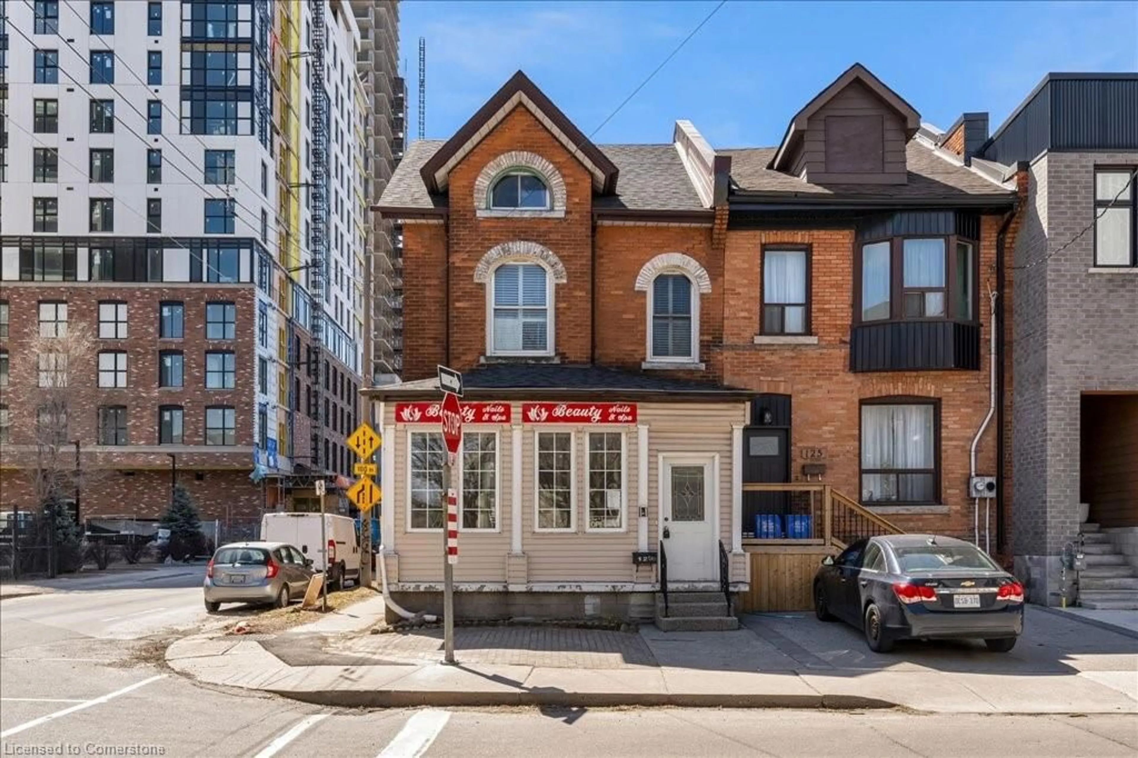 Unknown for 123 Market St, Hamilton Ontario L8R 1N7