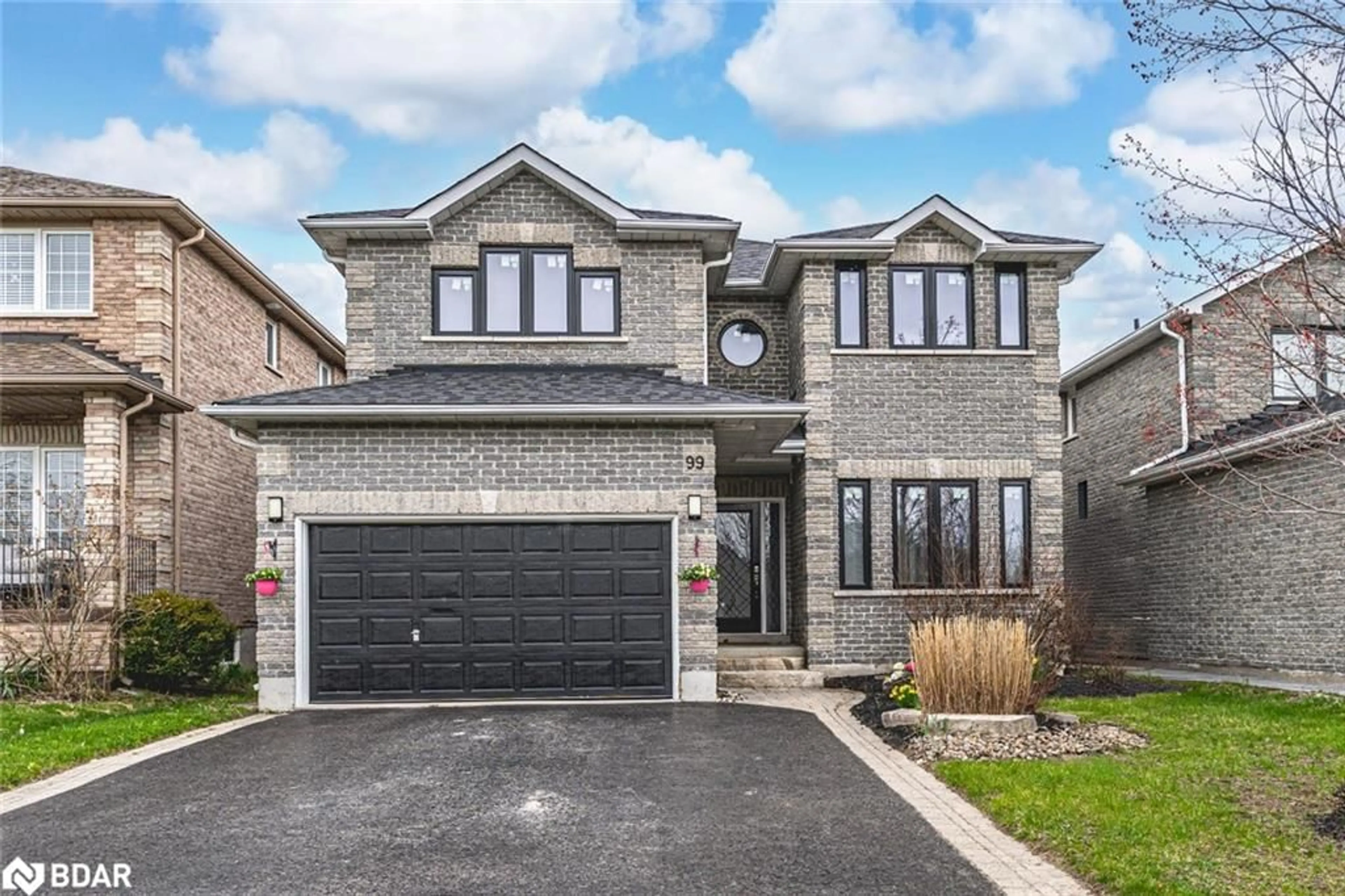 Home with brick exterior material, street for 99 Mcintyre Dr, Barrie Ontario L4N 4K6