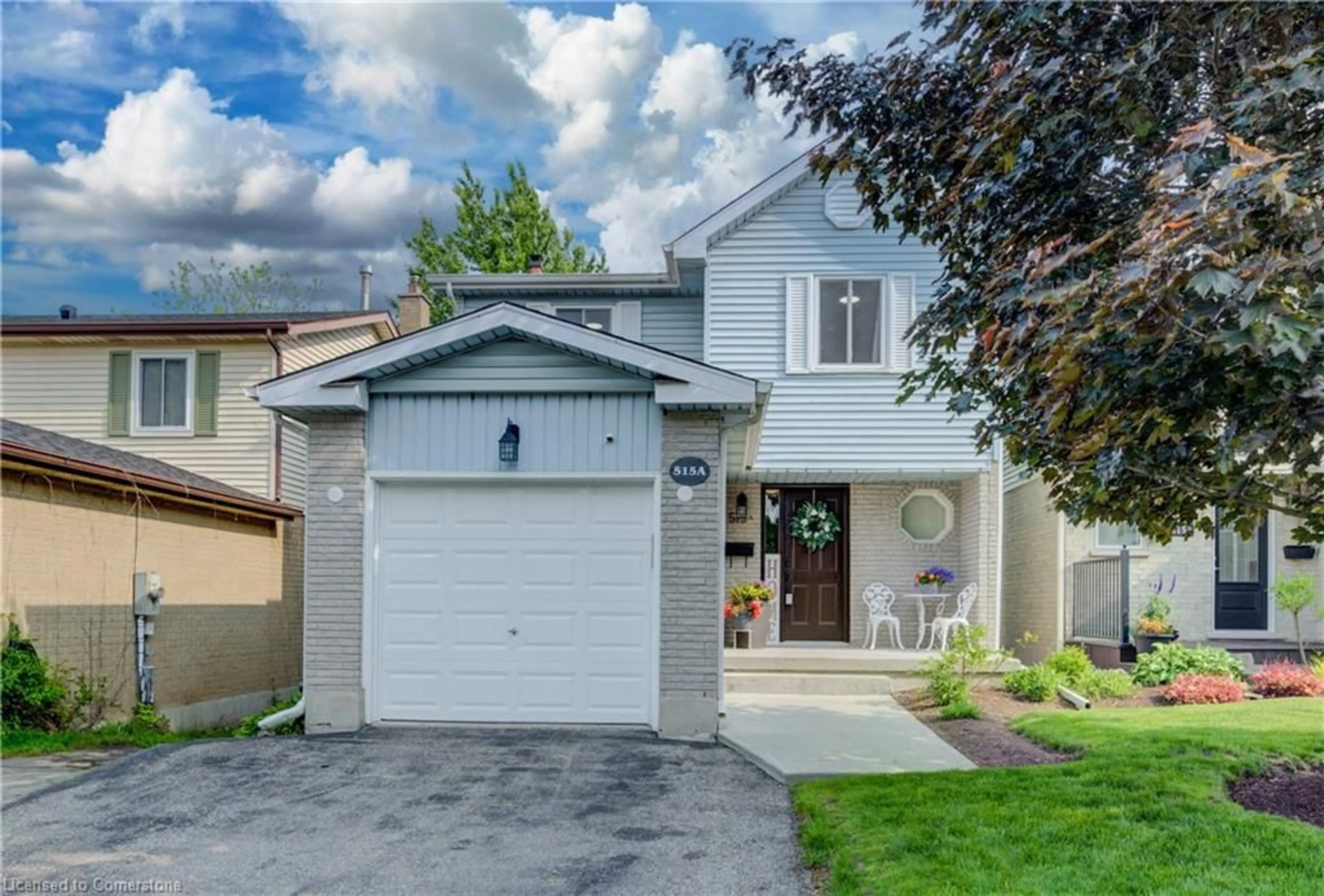 Home with vinyl exterior material, street for 515A Rosemeadow Cres, Waterloo Ontario N2T 2A4