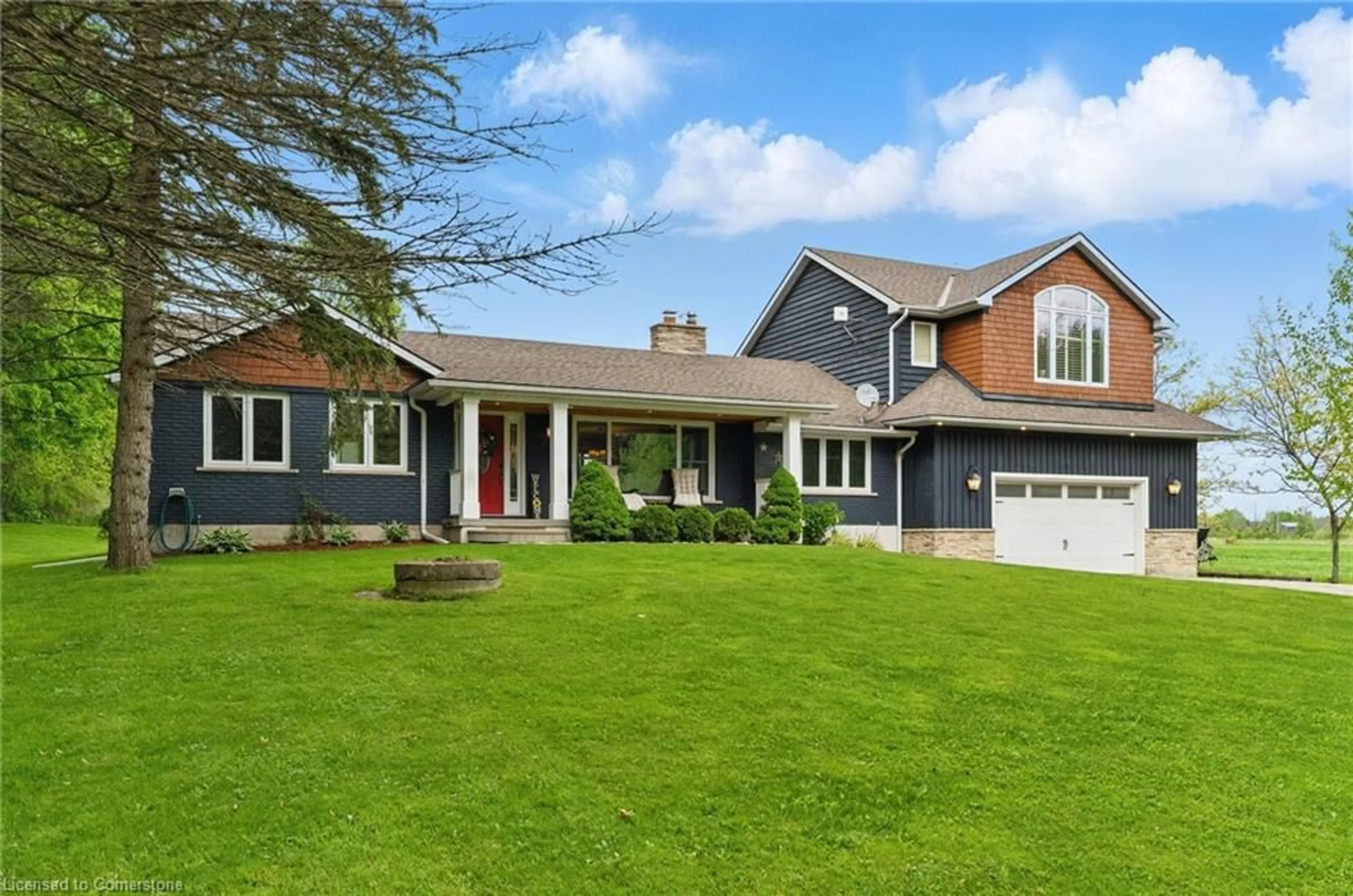Home with vinyl exterior material, street for 2070 Morrison Rd, Cambridge Ontario N1R 5S2