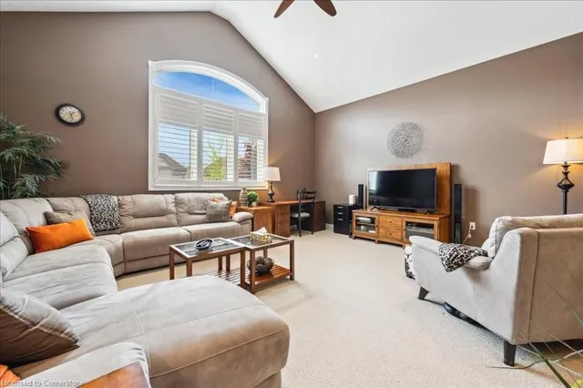 Additional property image - 14 Woodsmere Dr