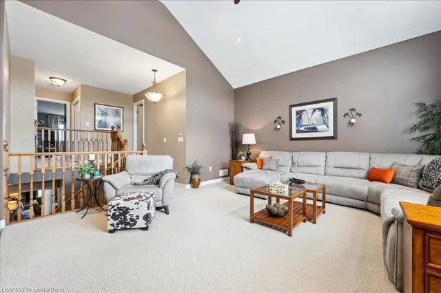 Additional property image - 14 Woodsmere Dr