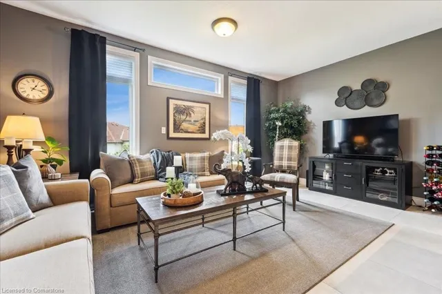 Additional property image - 14 Woodsmere Dr