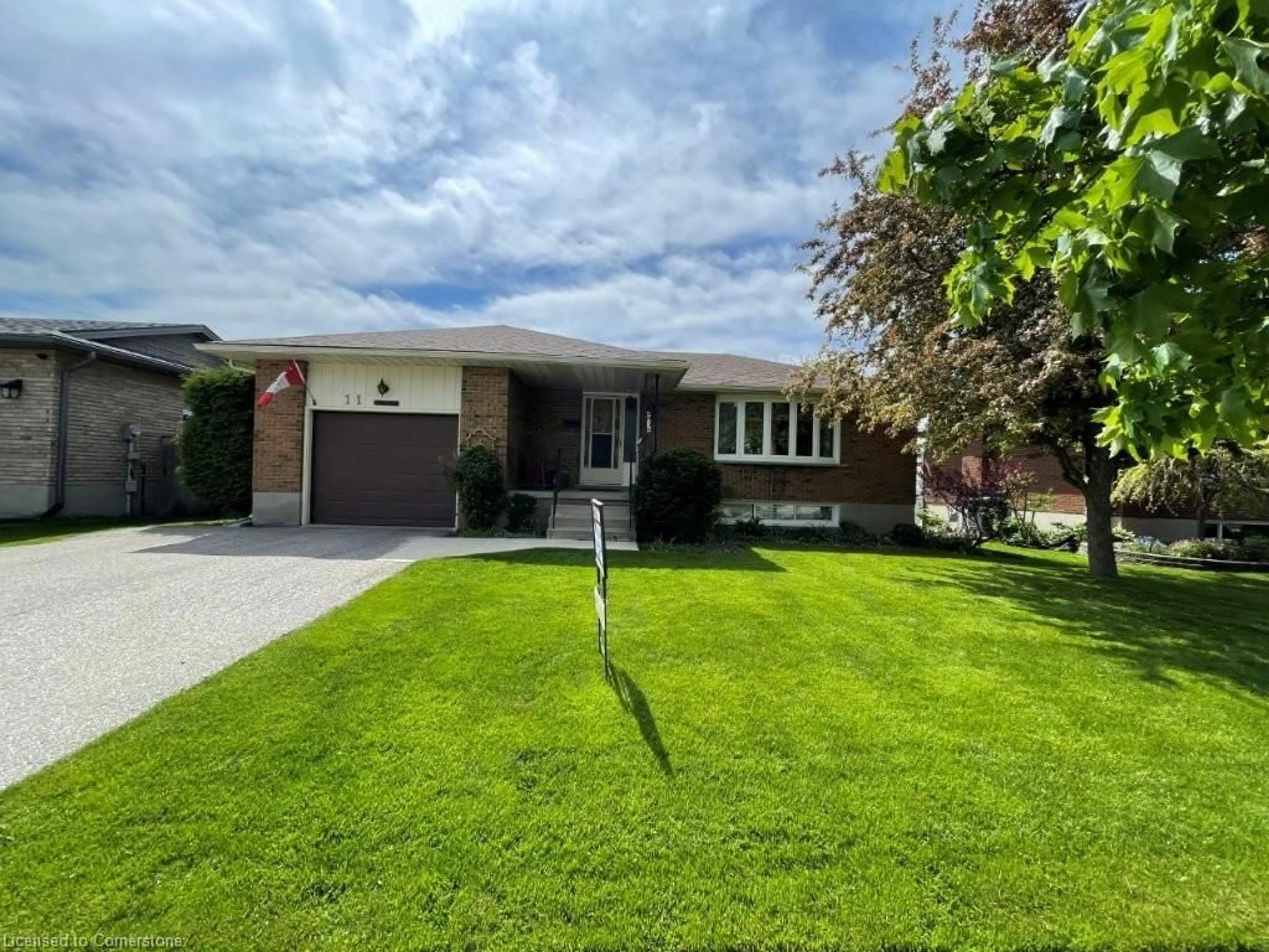 Unknown for 11 Nithview Dr, New Hamburg Ontario N3A 2H3