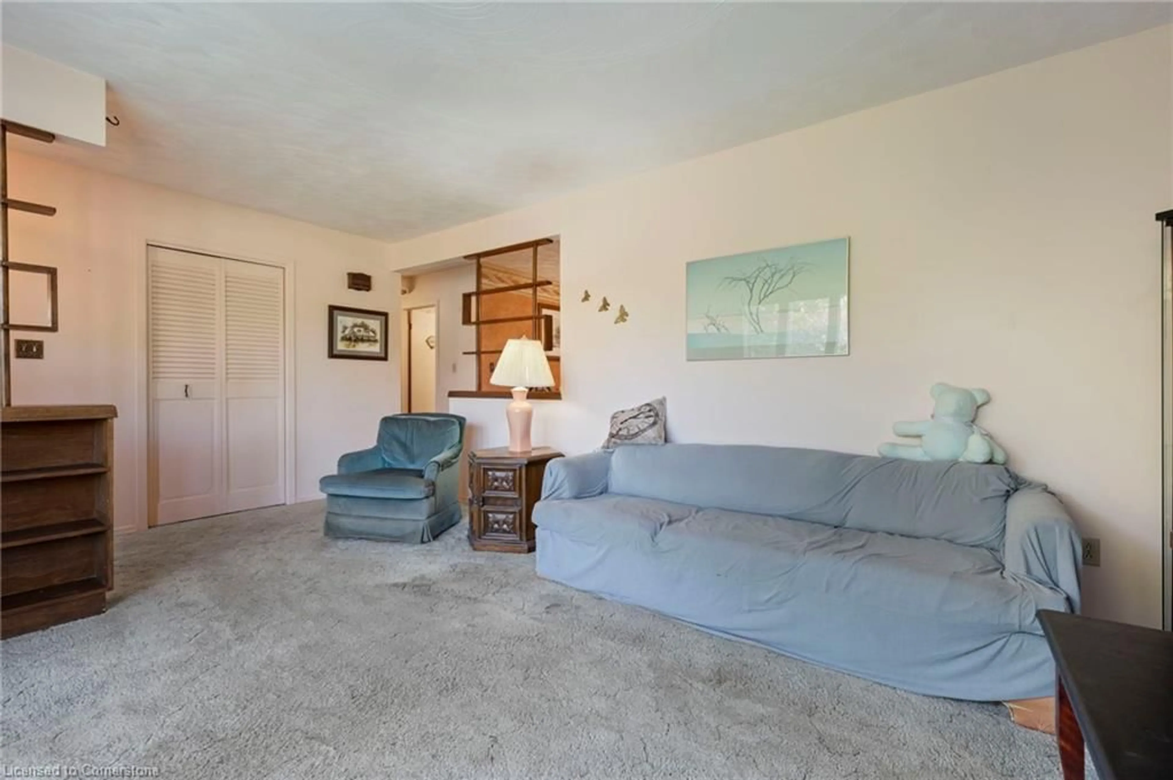 Living room with furniture, unknown for 8 Grenada Dr, Simcoe Ontario N3Y 3E7