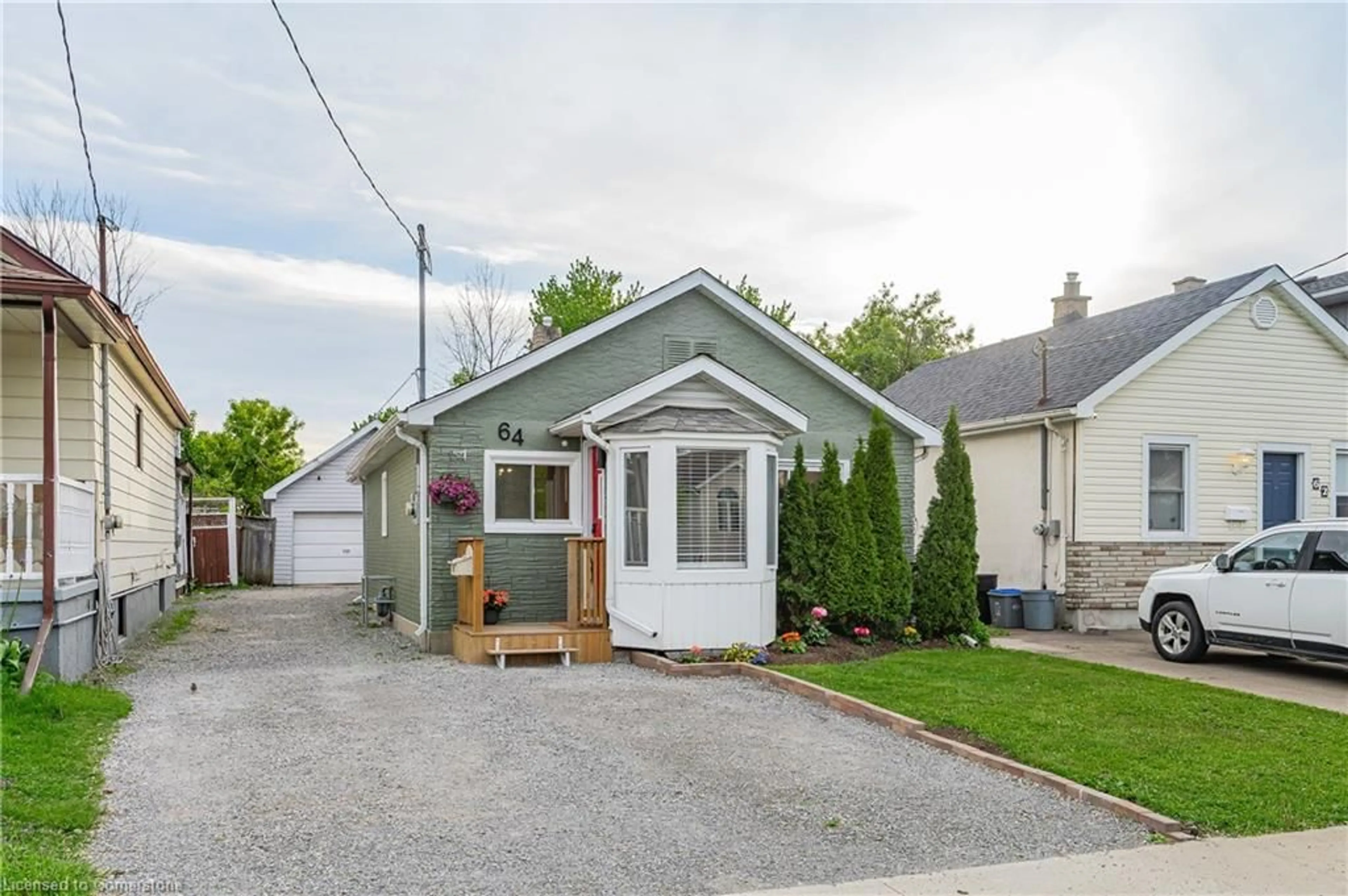 Shed for 64 Churchill St, St. Catharines Ontario L2S 2P5