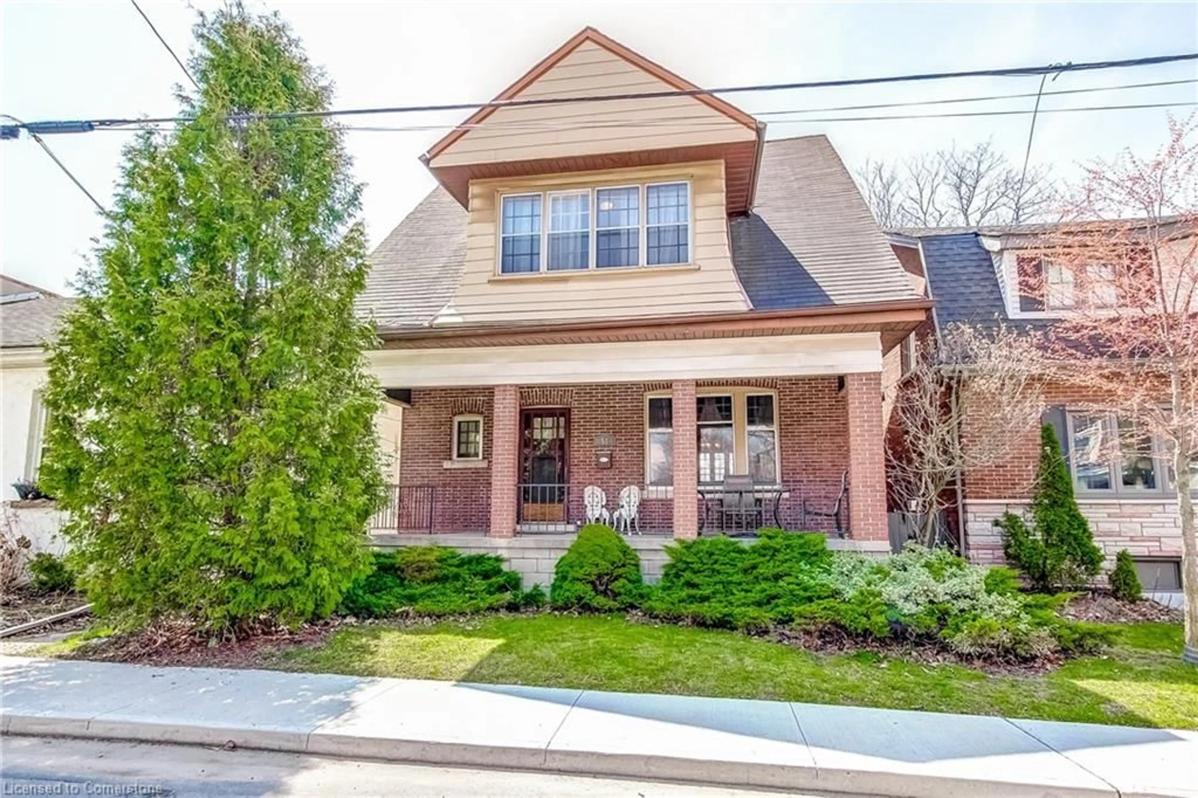 Home with brick exterior material, street for 51 Canada St, Hamilton Ontario L8P 1P1
