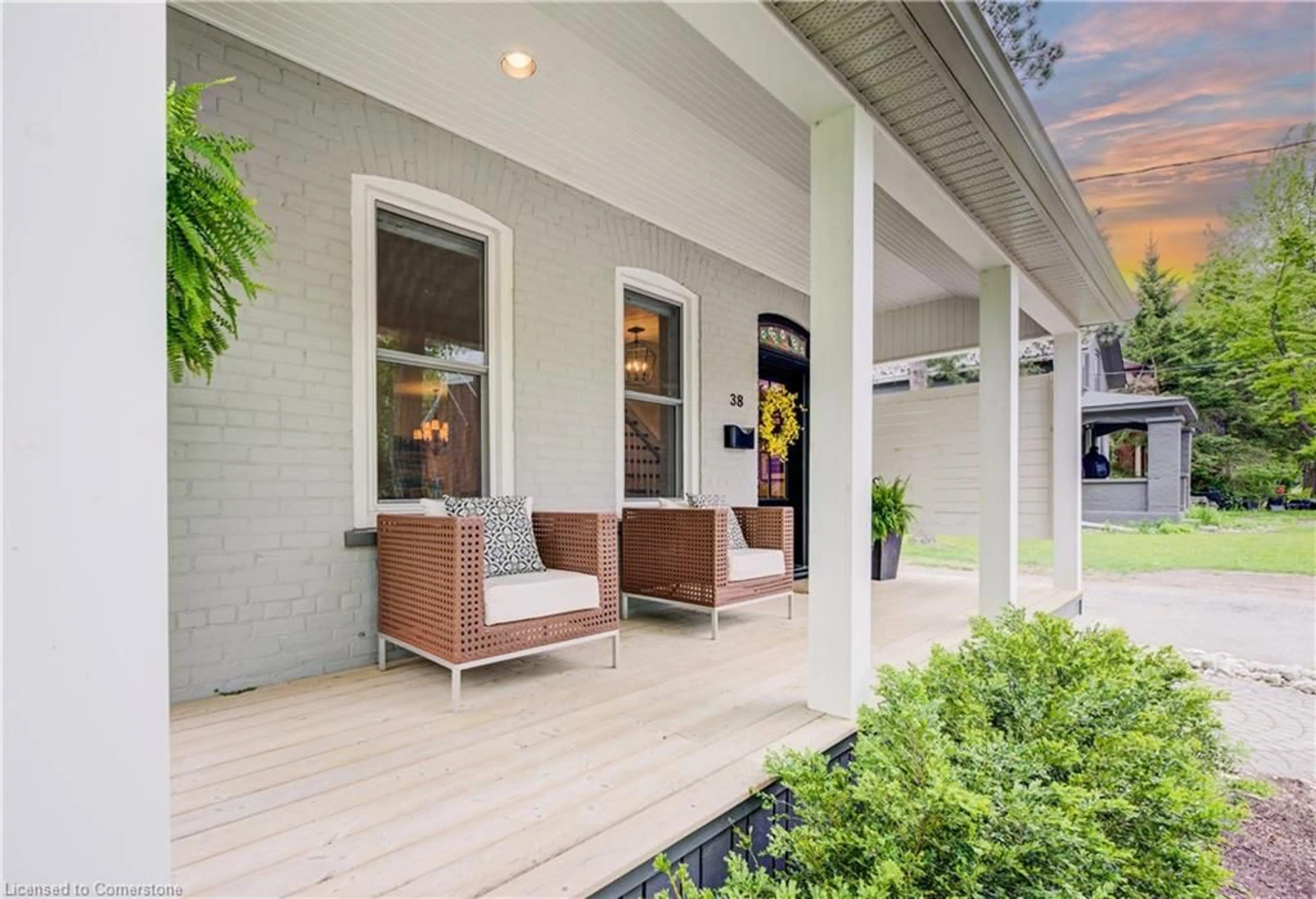 Patio, street for 38 Euclid Ave, Waterloo Ontario N2L 1Z3