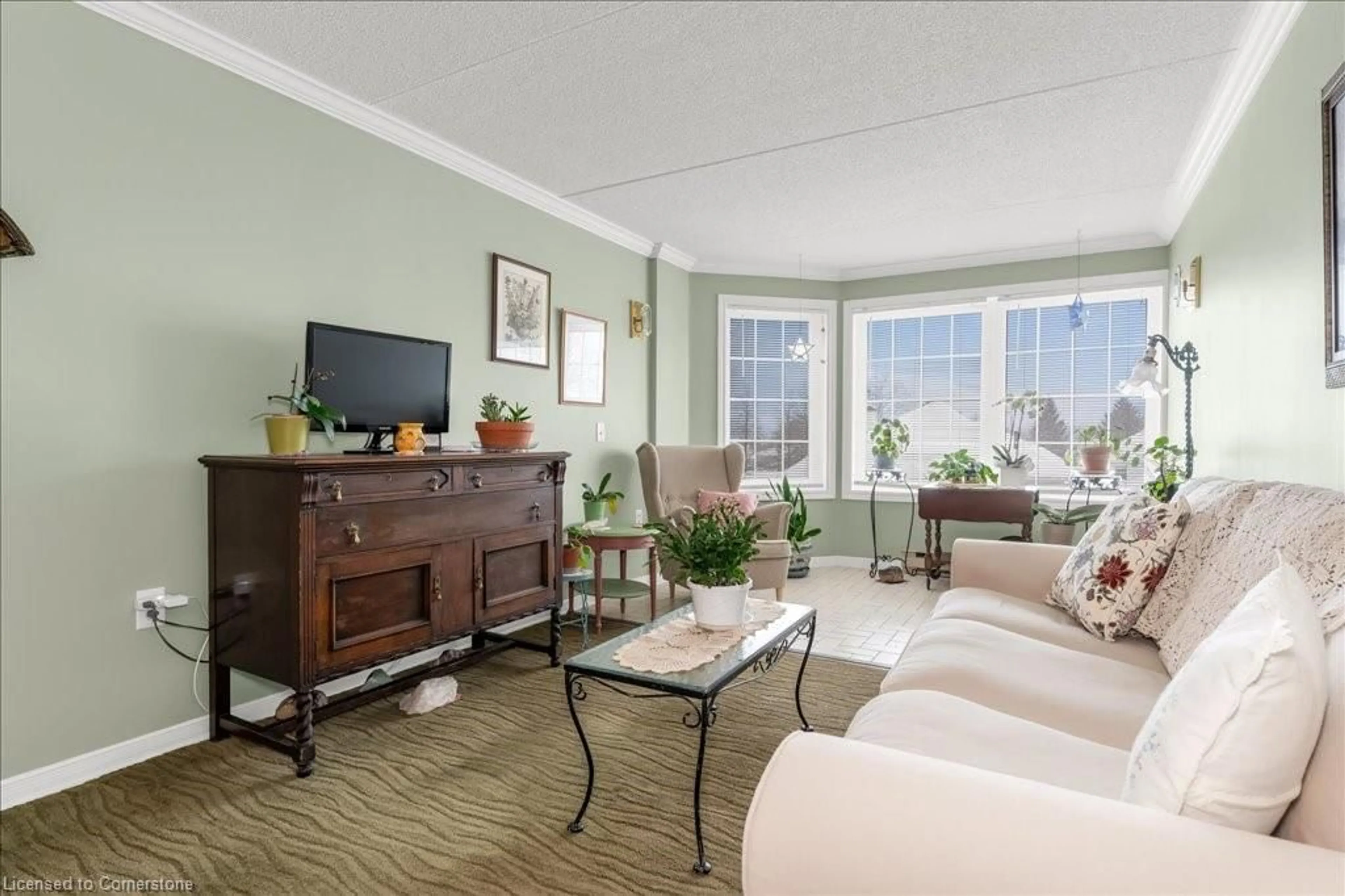 Living room with furniture, unknown for 3420 Frederick Ave #321, Vineland Ontario L0R 2C0