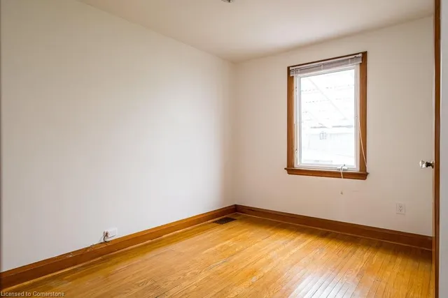 Additional property image - 424 Cochrane Rd