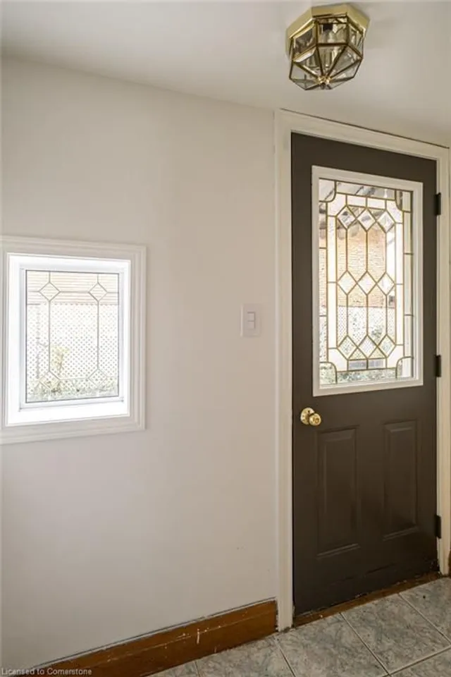 Additional property image - 424 Cochrane Rd