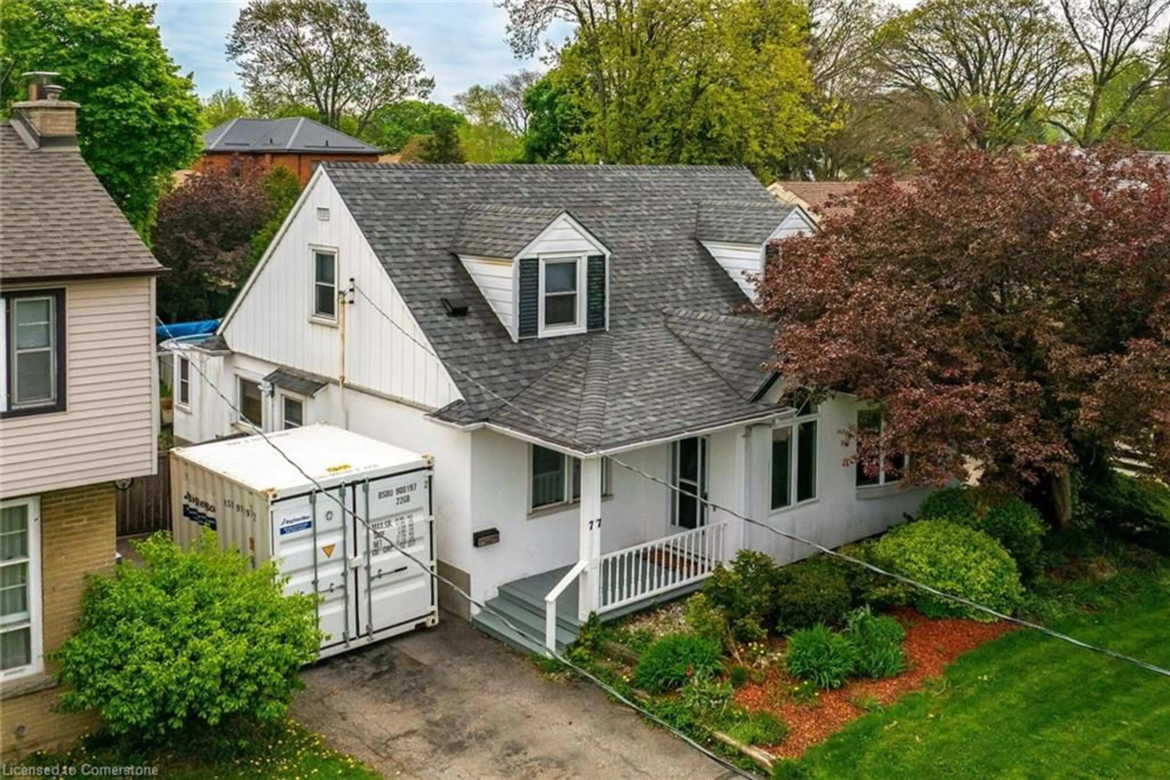 A pic from outside/outdoor area/front of a property/back of a property/a pic from drone, street for 77 Arcade Cres, Hamilton Ontario L9C 3J1