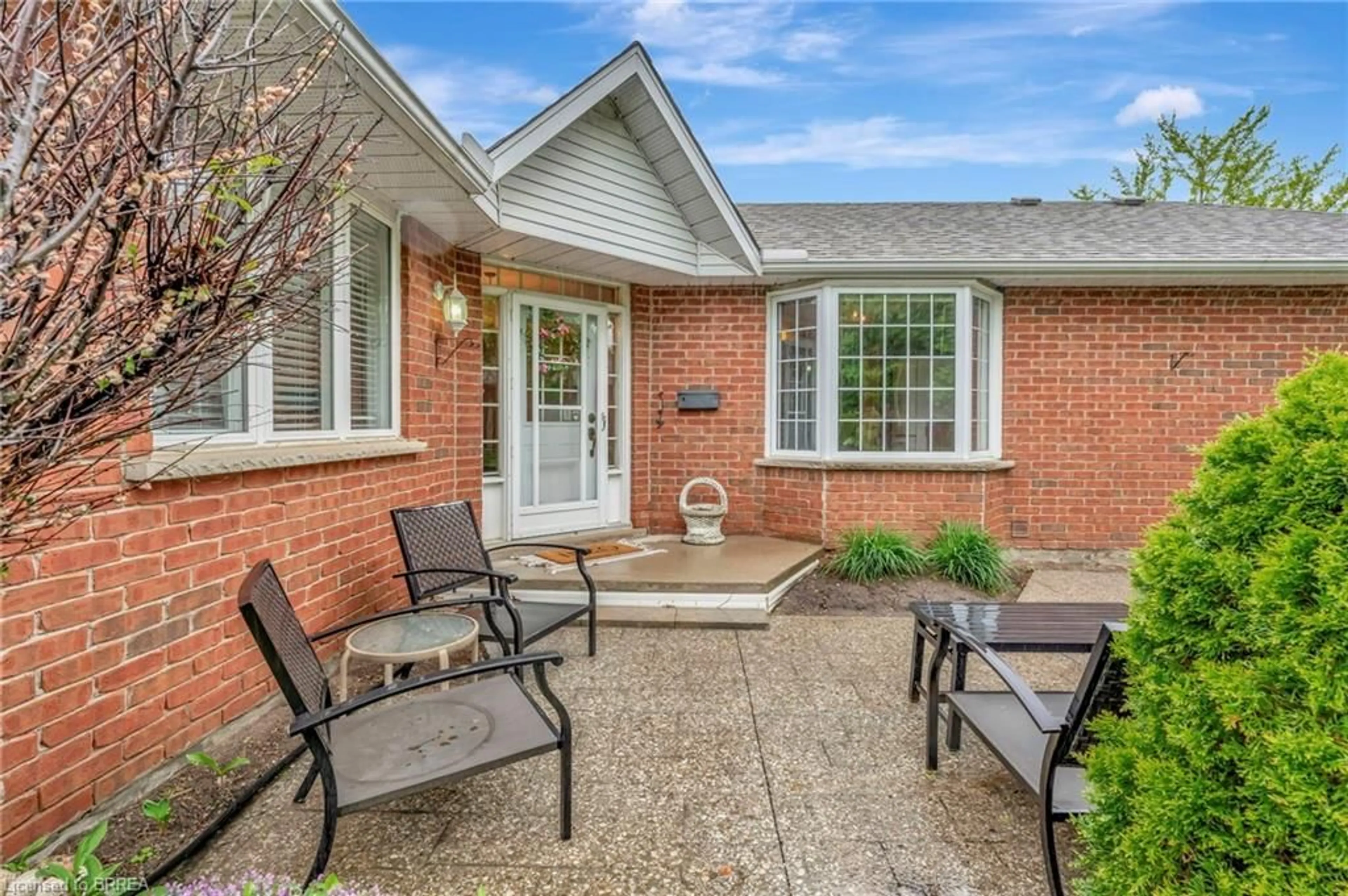 Home with brick exterior material, street for 71 Beasley Cres #7, Cambridge Ontario N1T 1P5