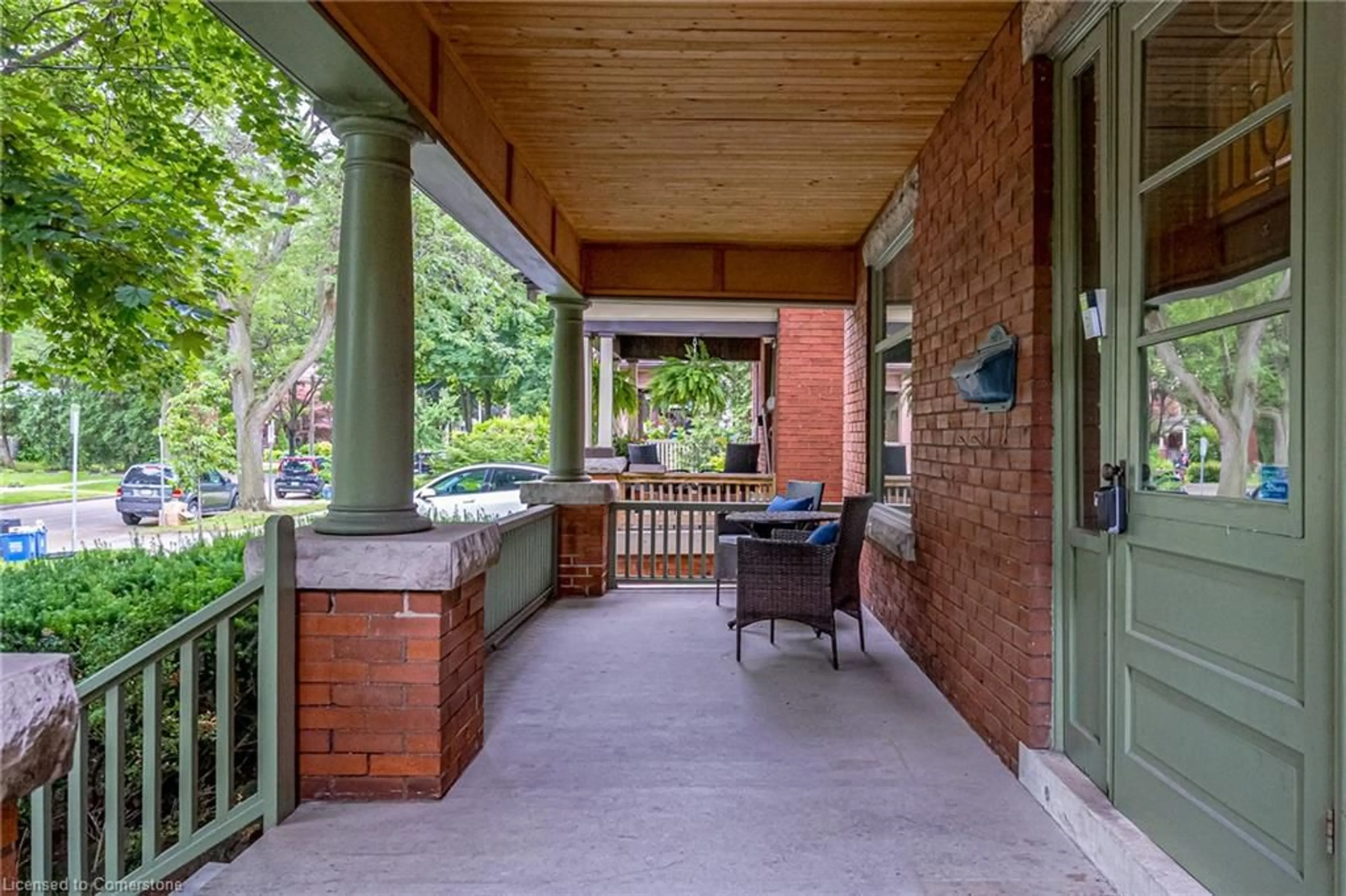 Patio, street for 90 Blake St, Hamilton Ontario L8M 2S6