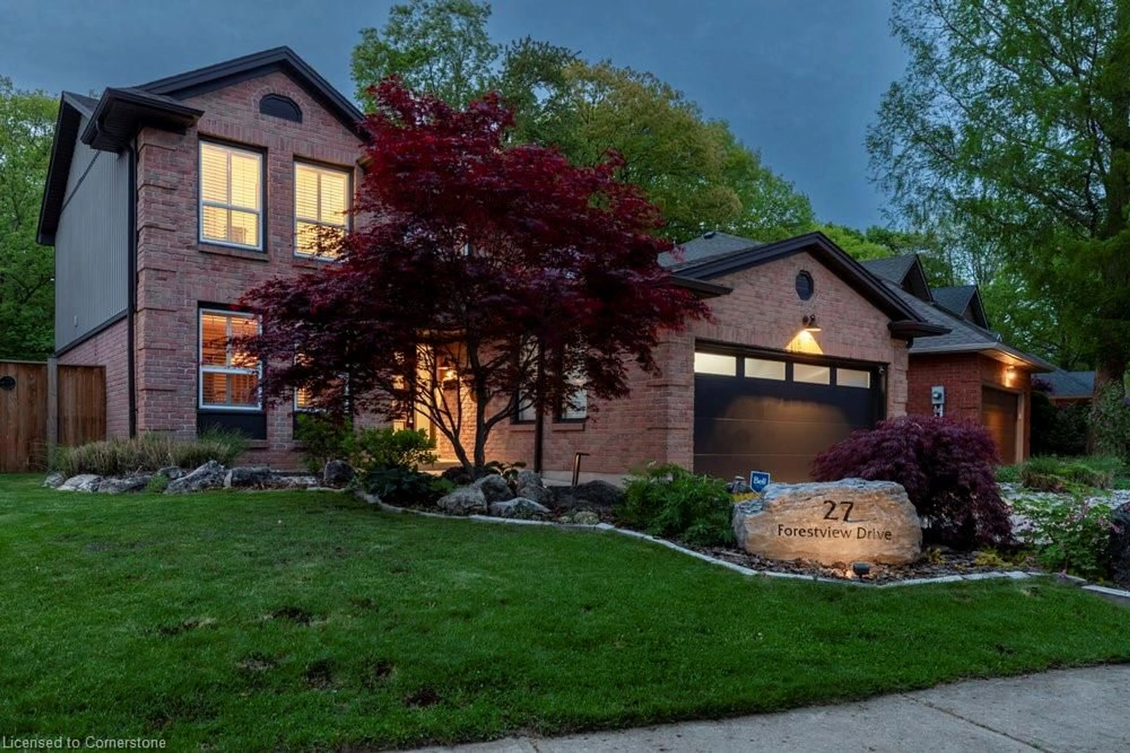 Home with brick exterior material, street for 27 Forestview Dr, Dundas Ontario L9H 6M9