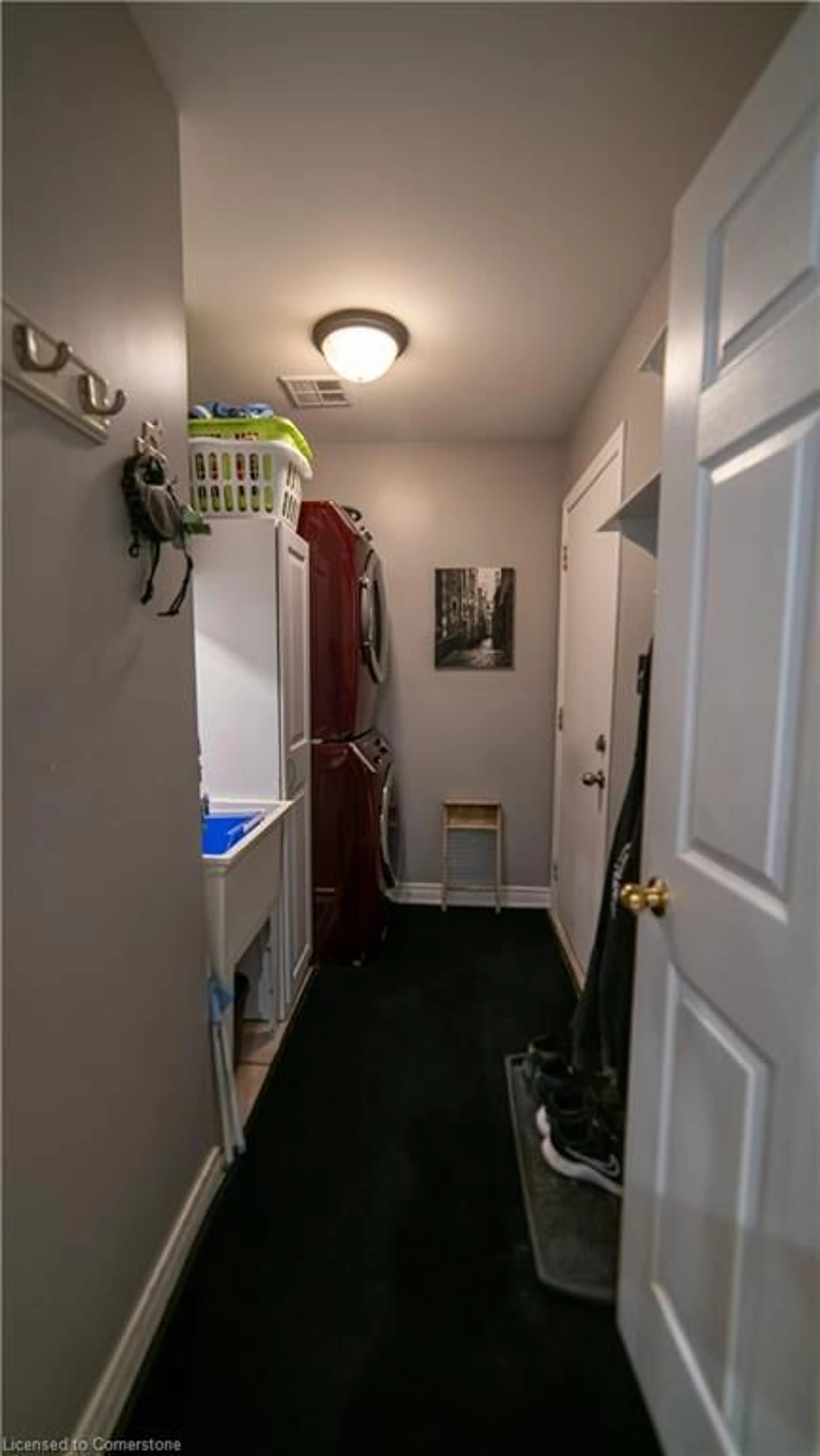 Indoor entryway for 3 Mccurdy Dr, Tottenham Ontario L0G 1W0
