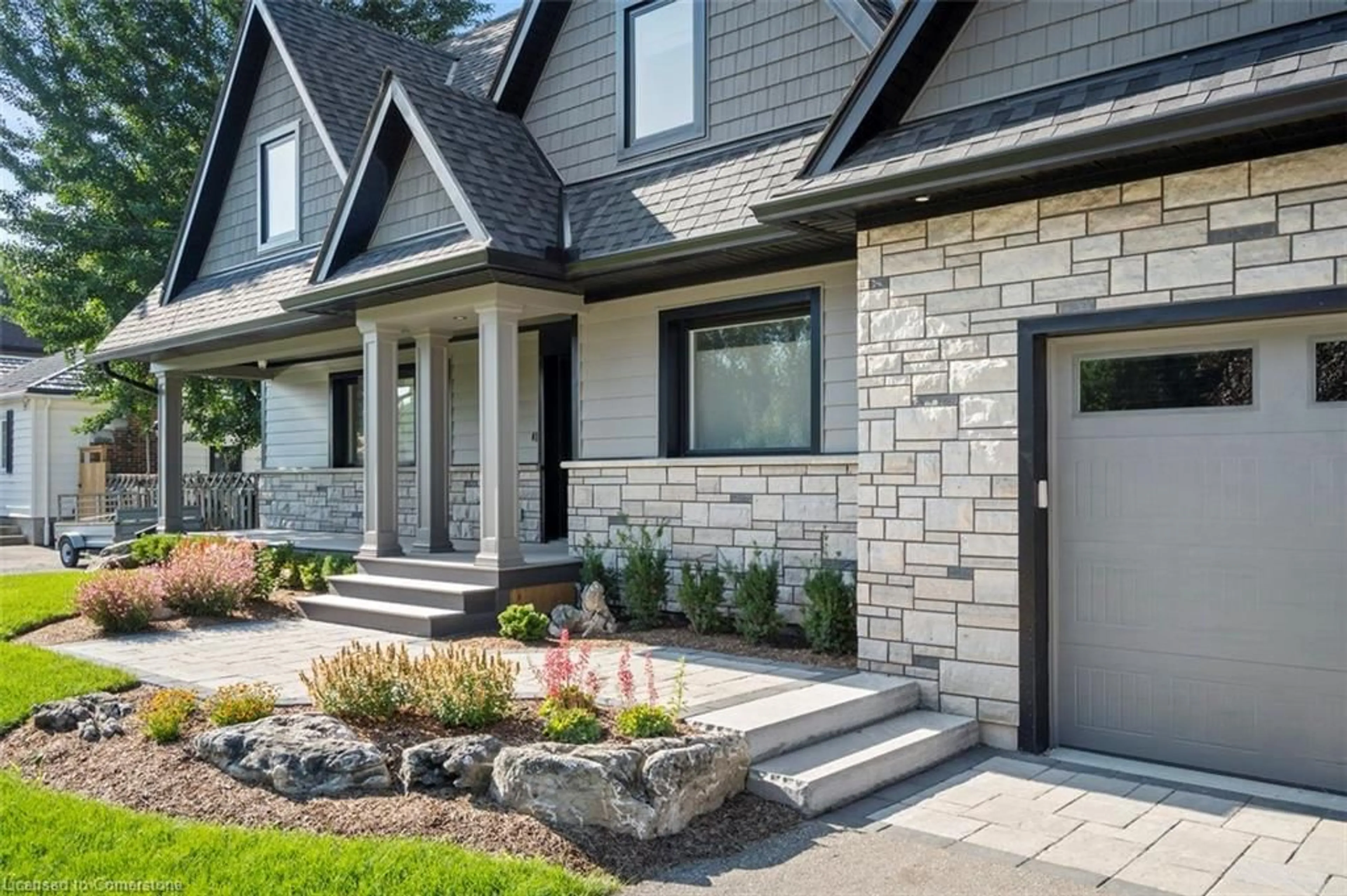 Home with brick exterior material, street for 27 Cumming Crt, Ancaster Ontario L9G 1V4